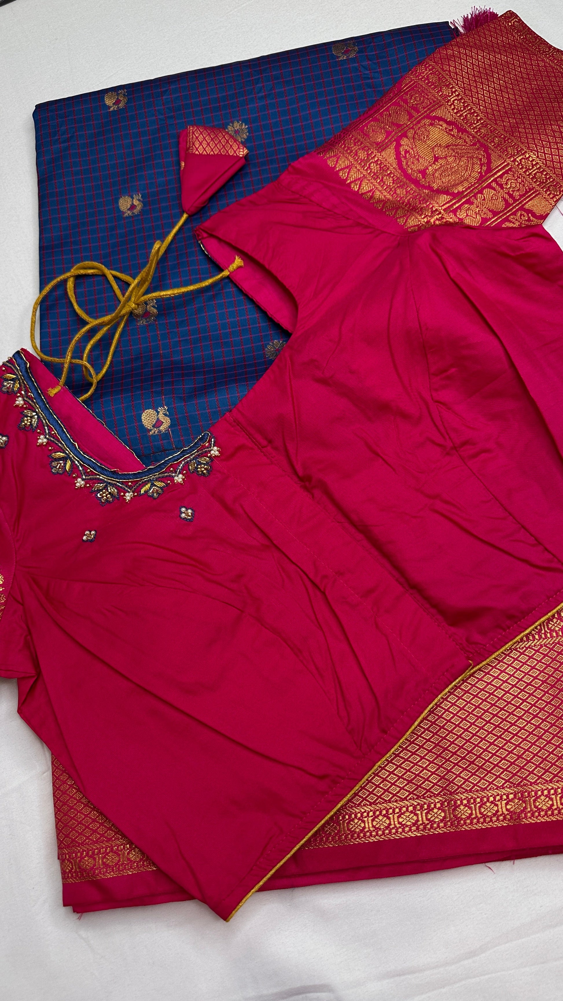 Blue Pink Check Semi Gadwal Silk  Saree - 