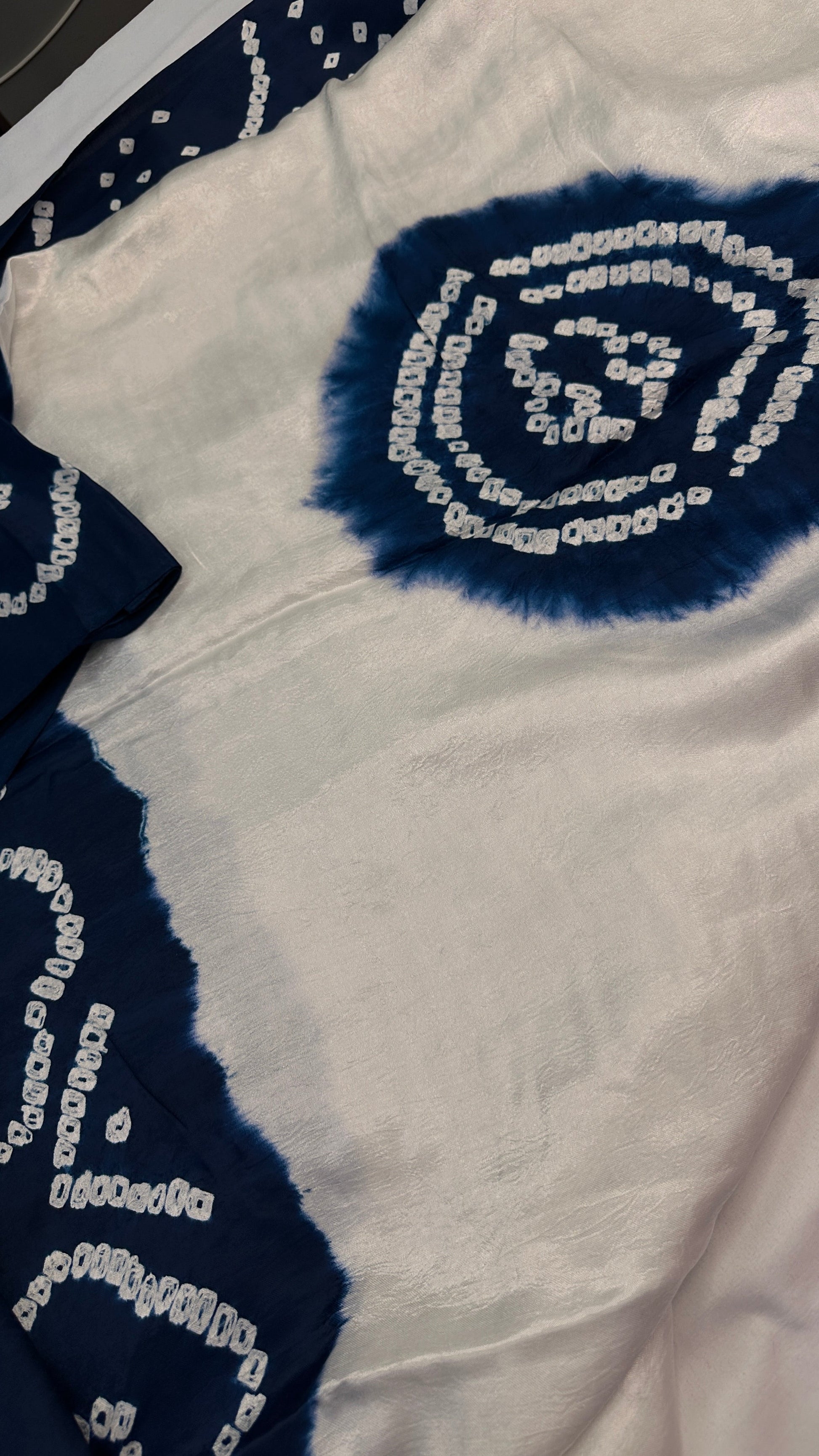 Bandhani Bhandej Half and Half White Blue modal Silk Saree - 