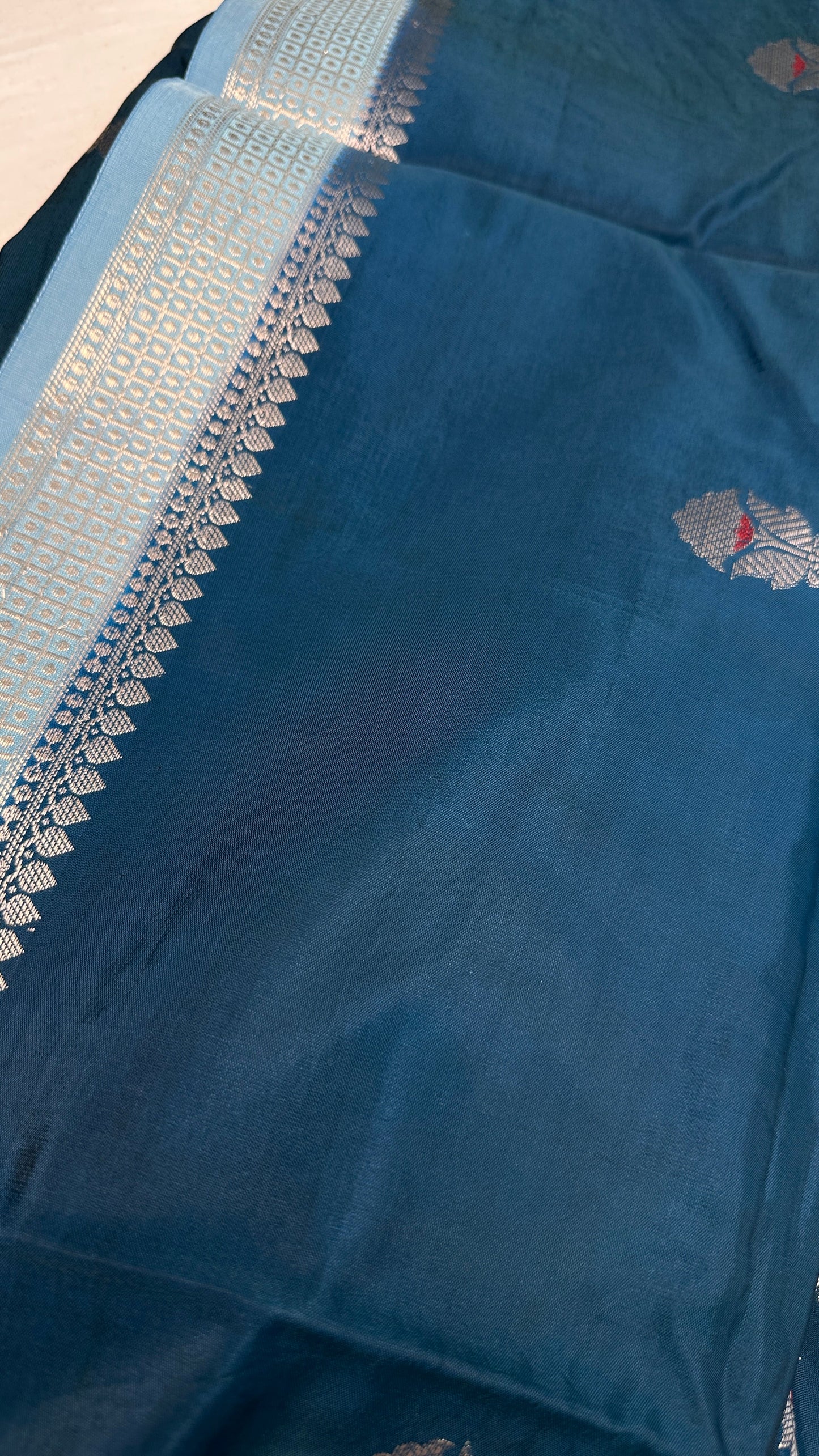 Raw Mango Light Weight Silk Saree - 