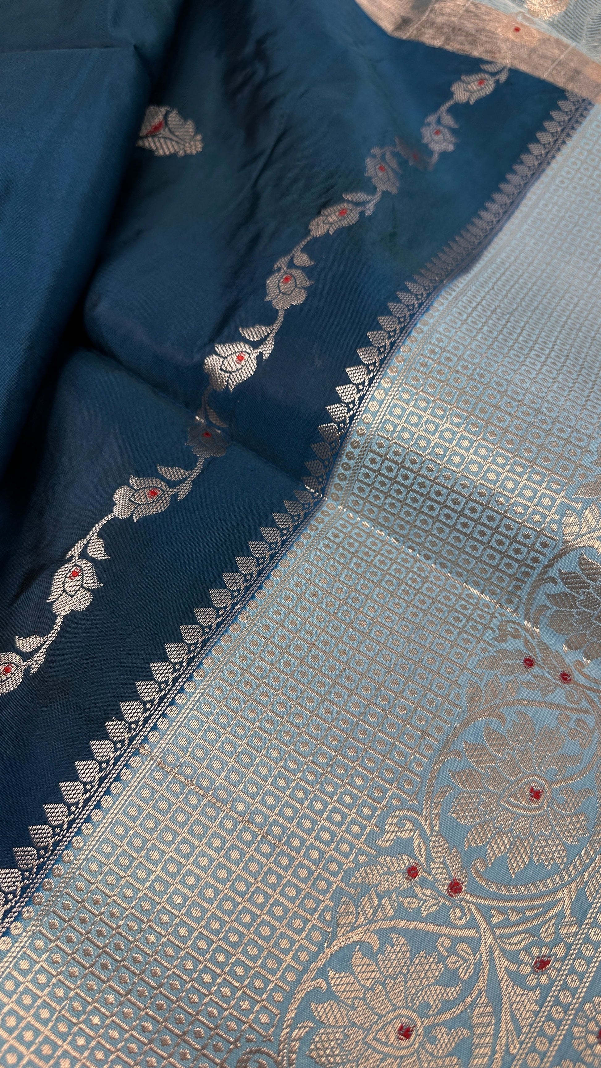 Raw Mango Light Weight Silk Saree - 