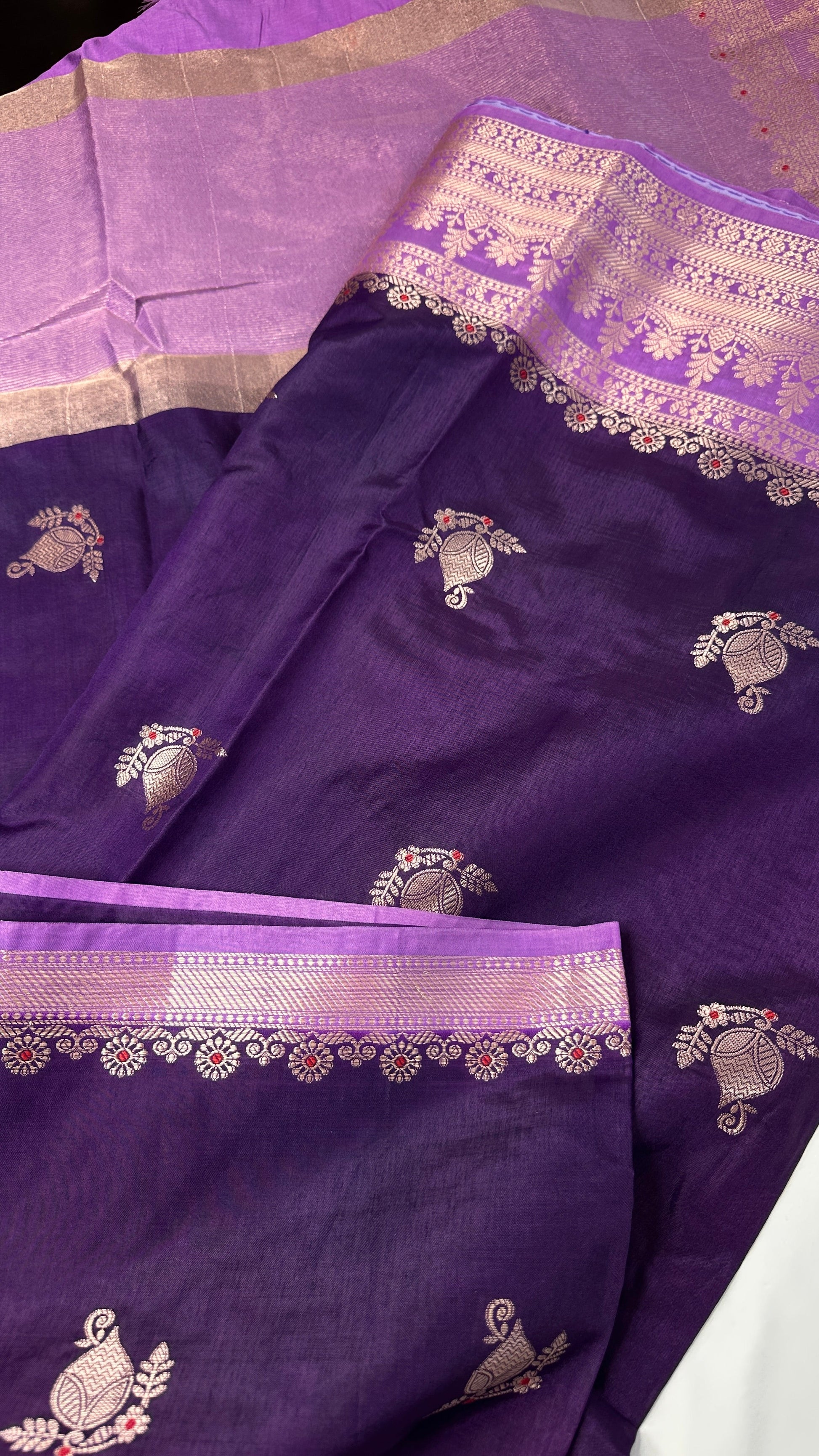 Purple Raw Mango Light Weight Silk Saree - 