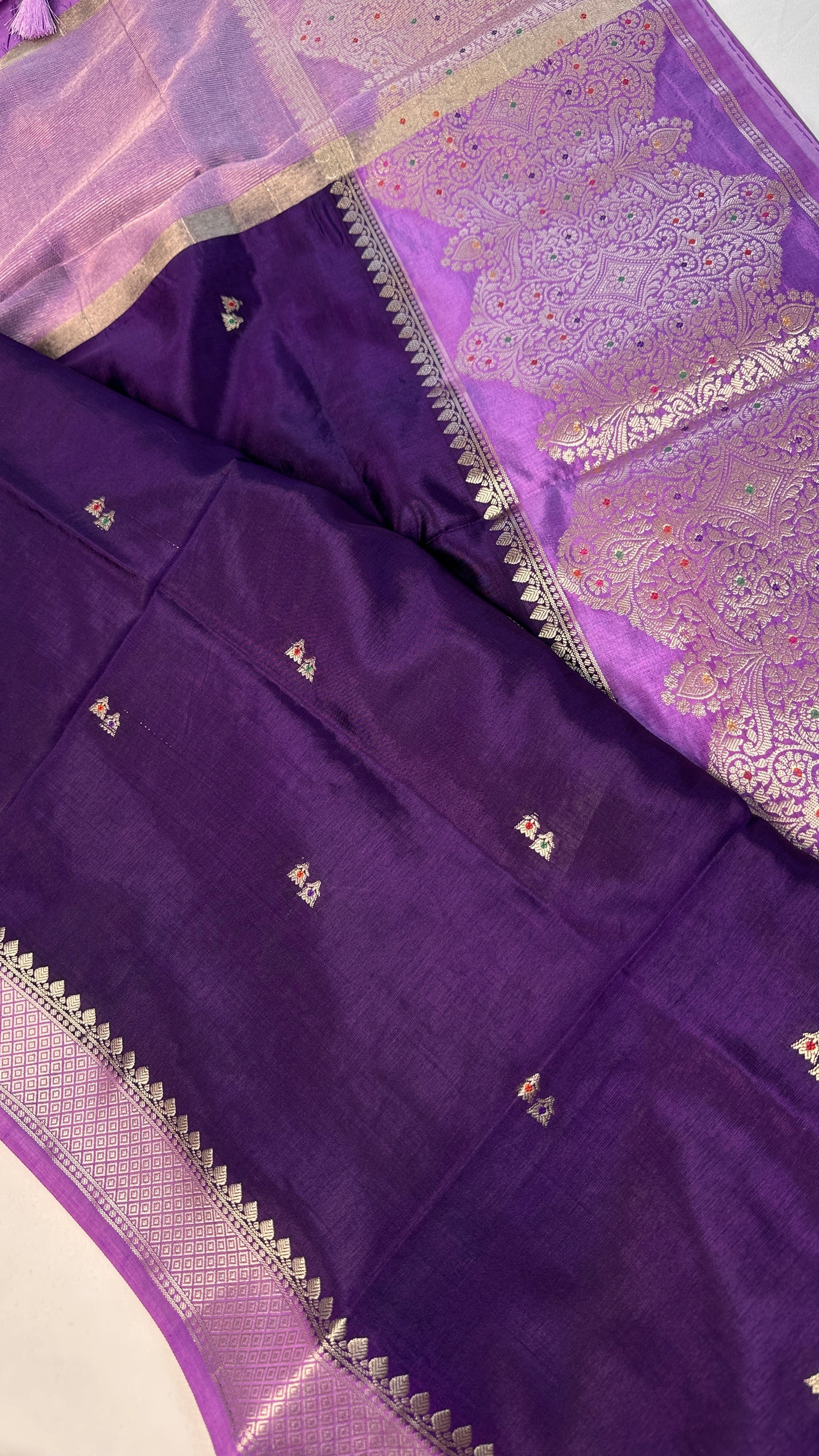 Purple Raw Mango Light Weight Silk Saree - 