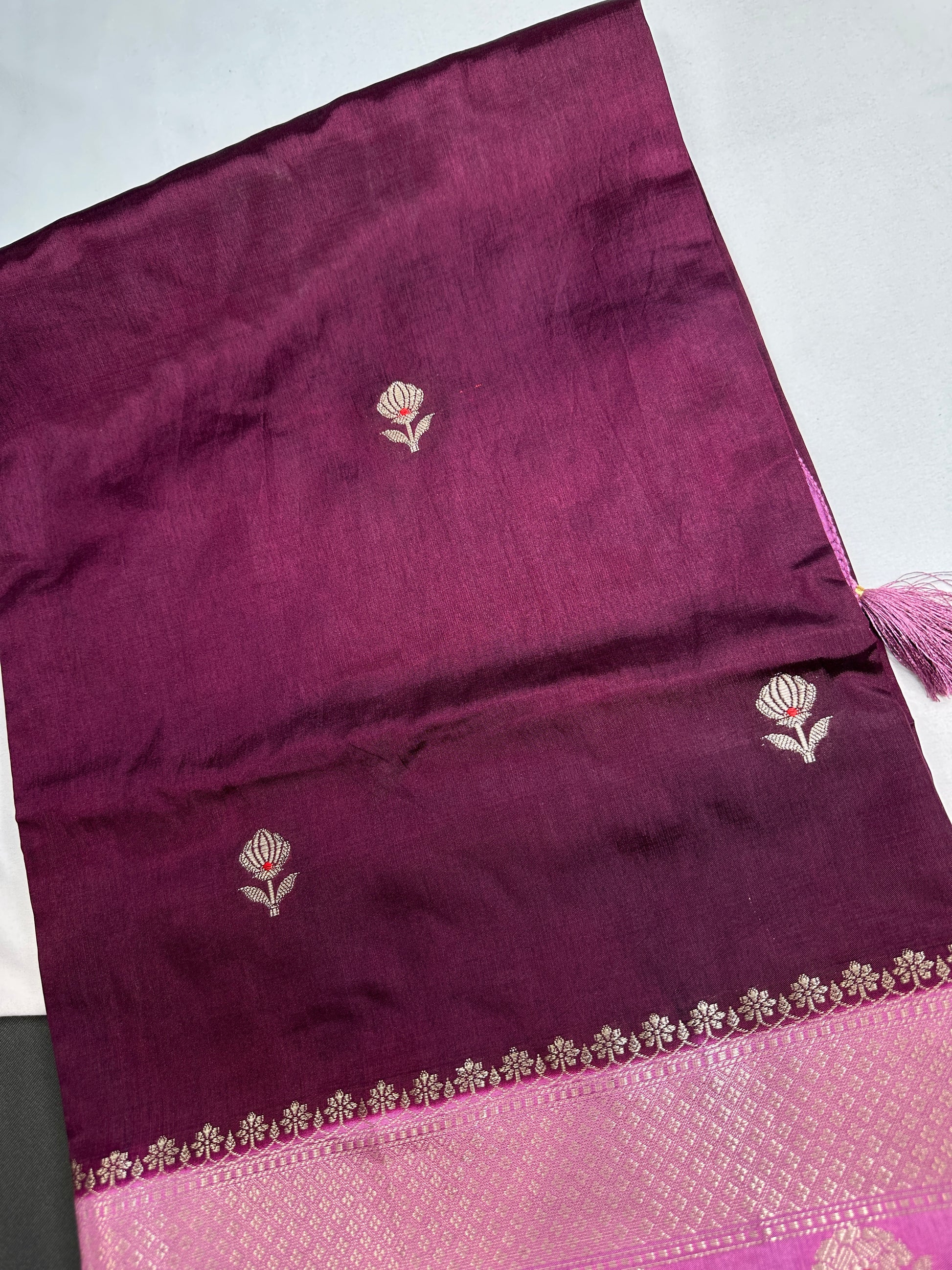 Purple Raw Mango Light Weight Silk Saree - 