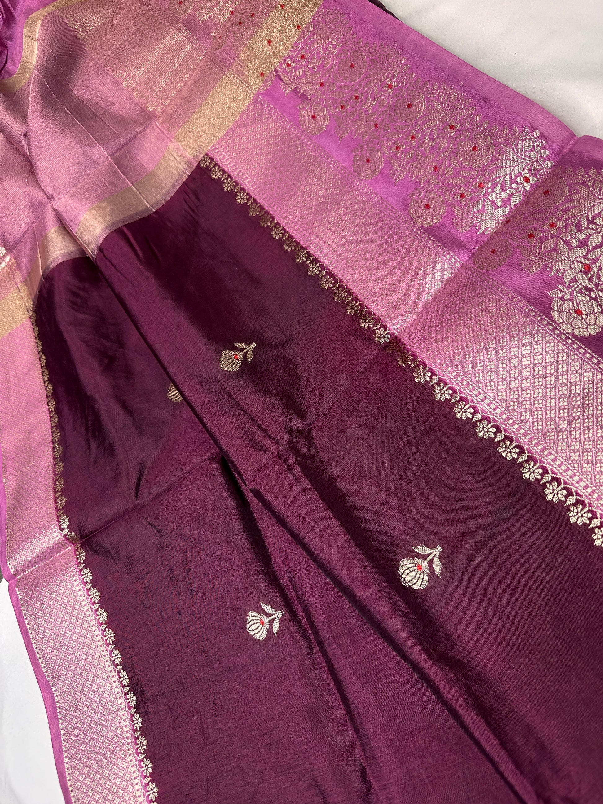 Purple Raw Mango Light Weight Silk Saree - 