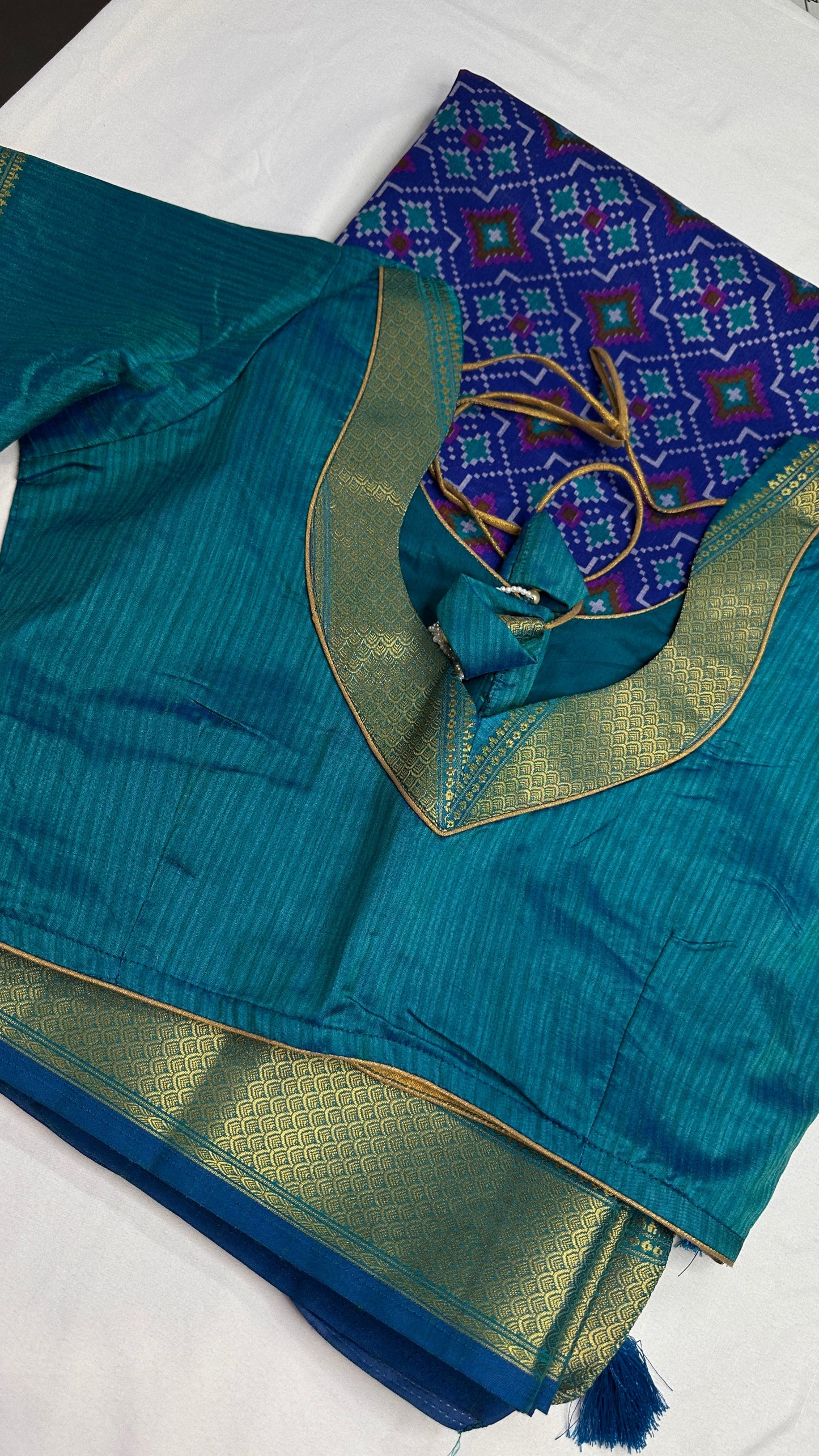 Blue Patola Ikkat Light Weight Silk Saree - 