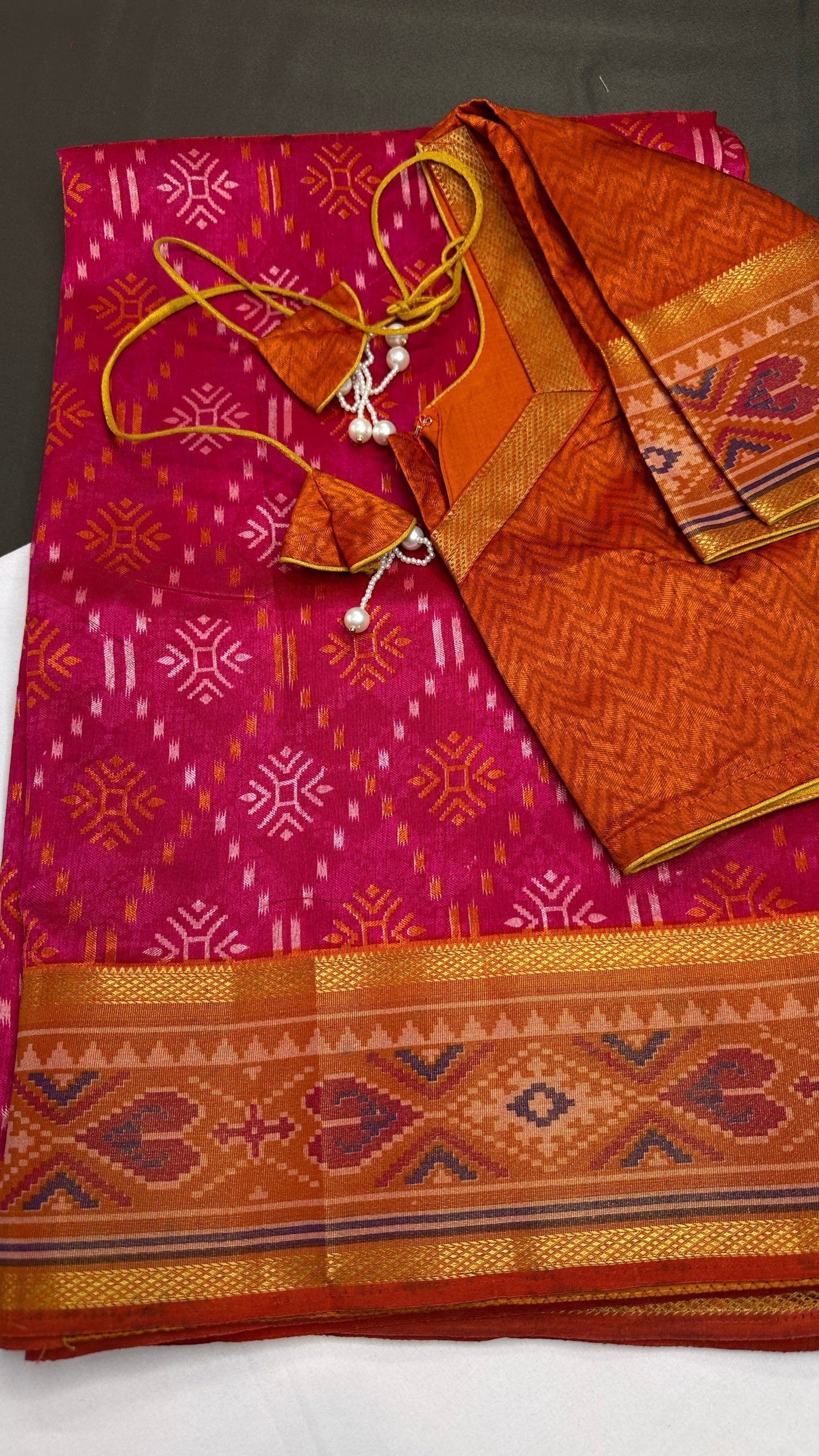 Pink Patola Ikkat Light Weight Silk Saree - 