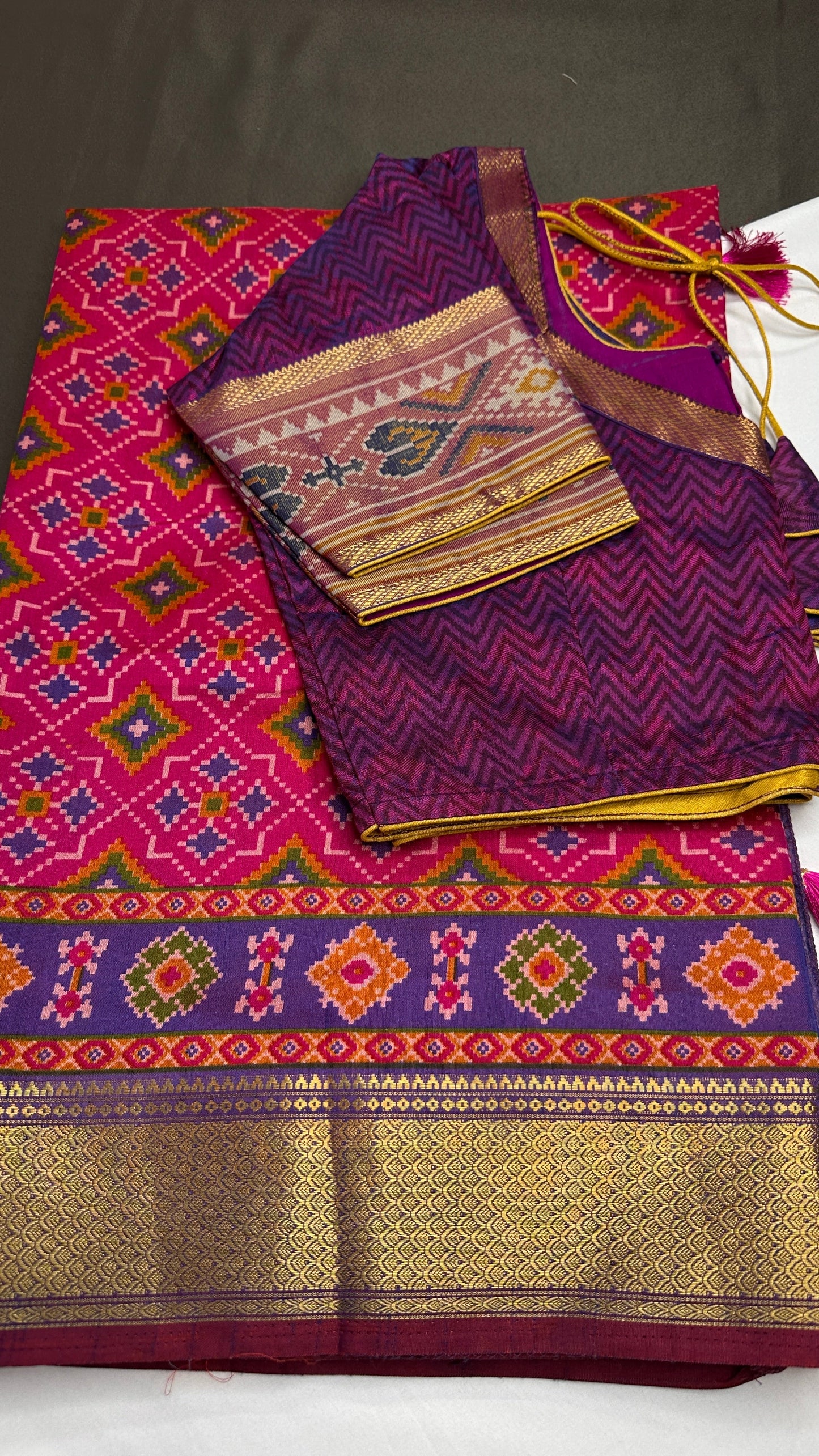 Pink Purple Patola Ikkat Light Weight Silk Saree - 