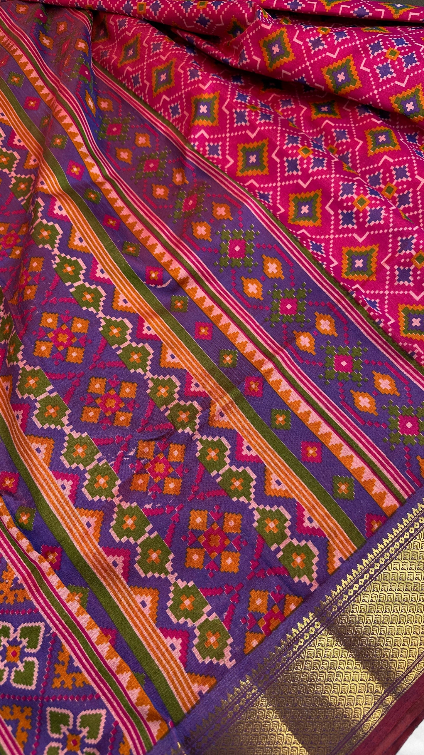 Pink Purple Patola Ikkat Light Weight Silk Saree - 