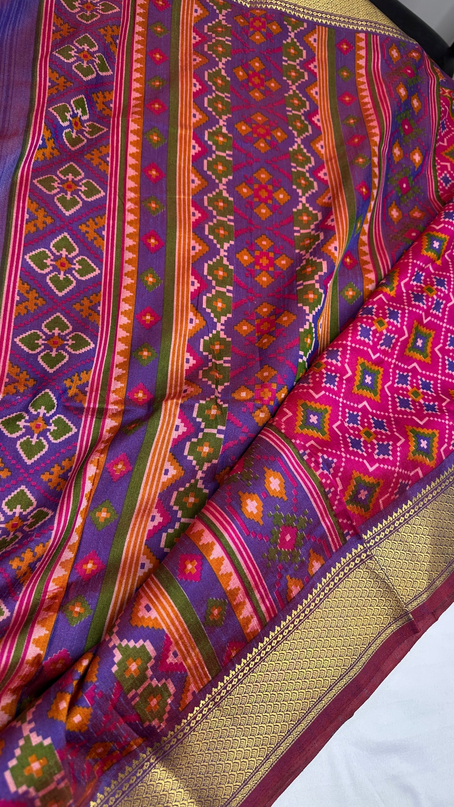 Pink Purple Patola Ikkat Light Weight Silk Saree - 