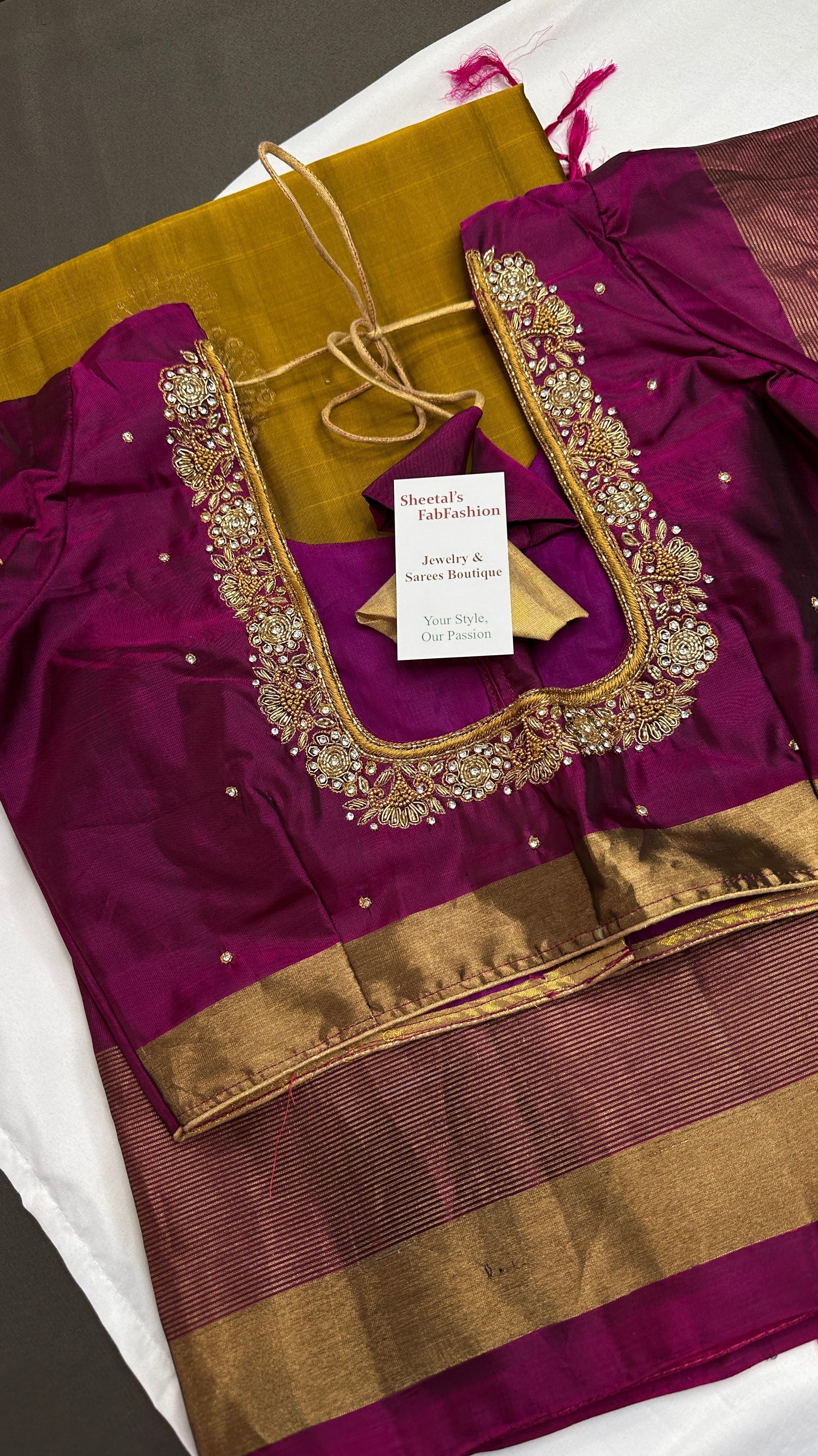 Pure Silk Handloom Dharmavaram Pattu Light Weight Saree - 