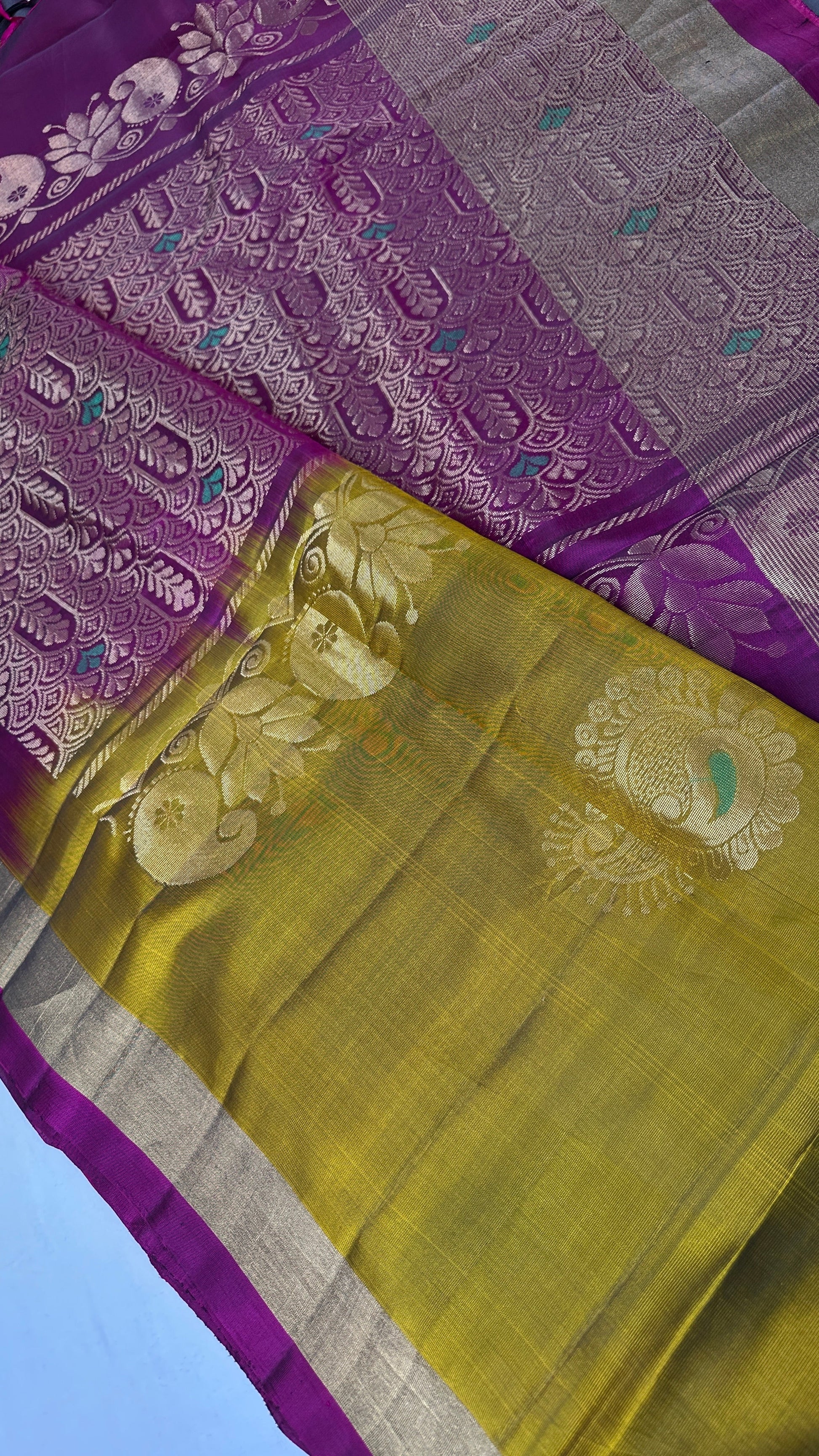 Pure Silk Handloom Dharmavaram Pattu Light Weight Saree - 