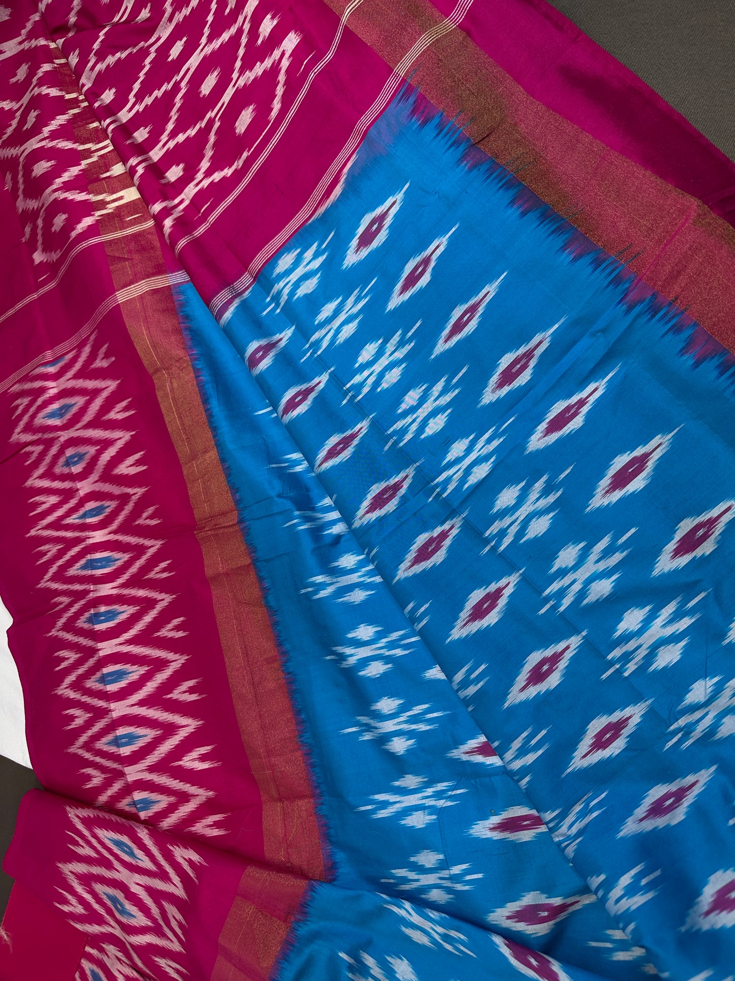 Pure Silk Handloom Pochampally Ikkat Saree - 