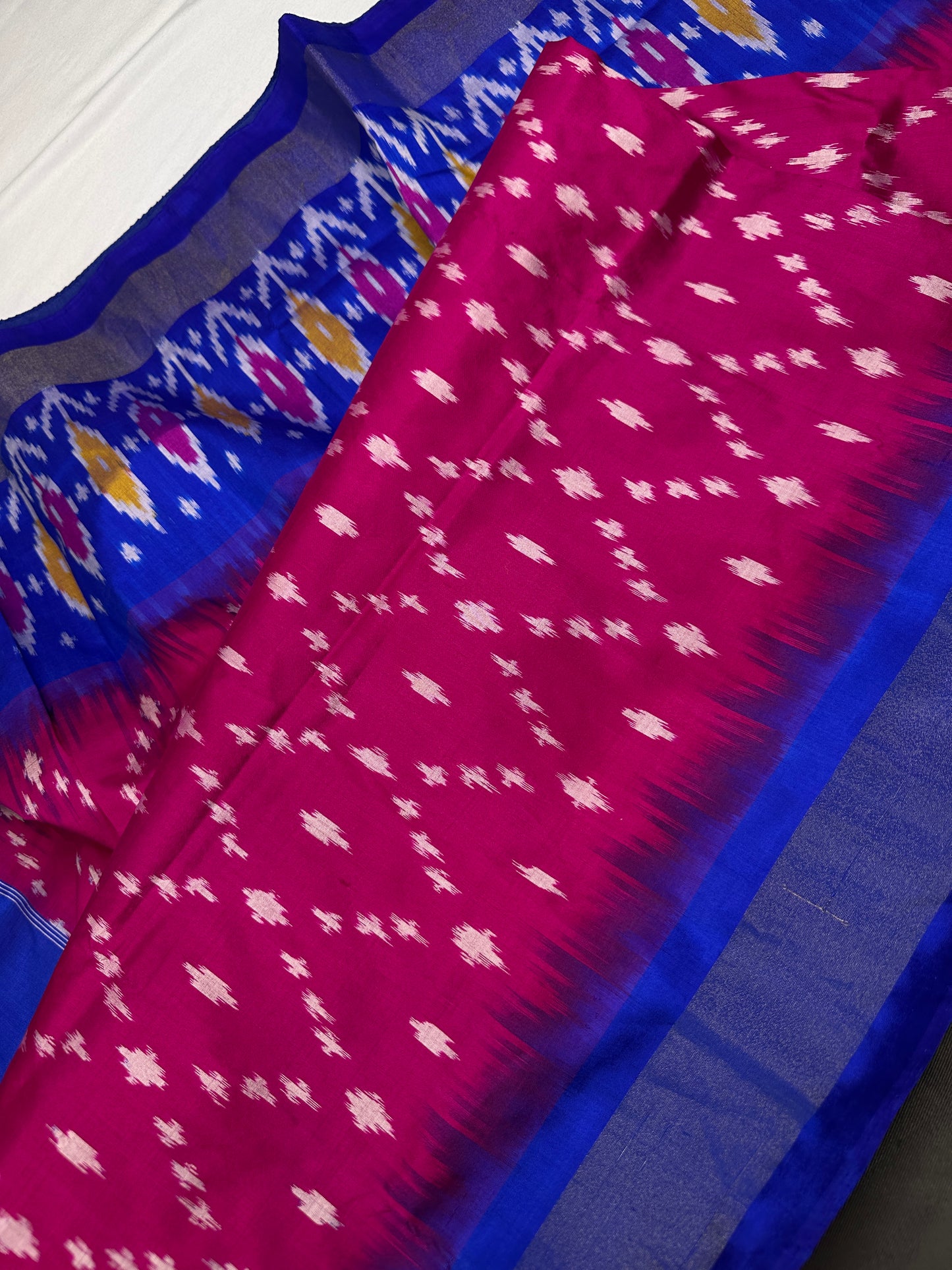 Pure Silk Handloom Pochampally Ikkat Pink Saree - 