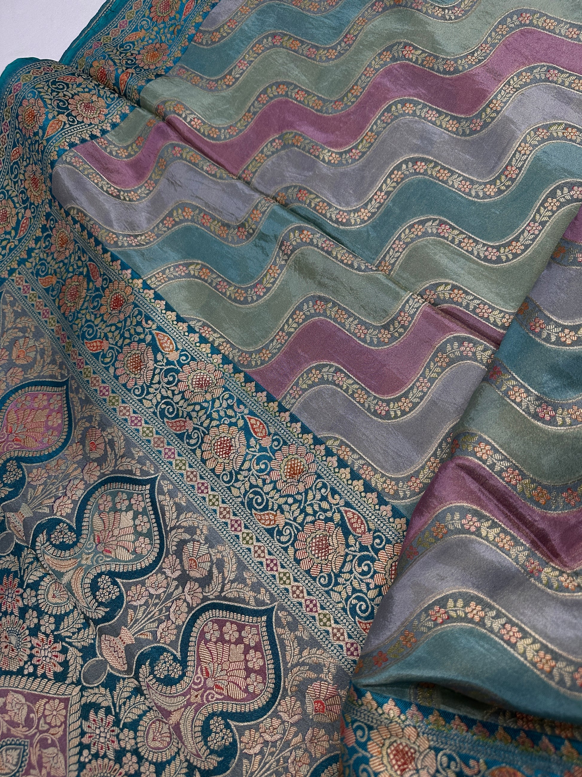 Pashmina Weaving Banarsi Silk Saree - 