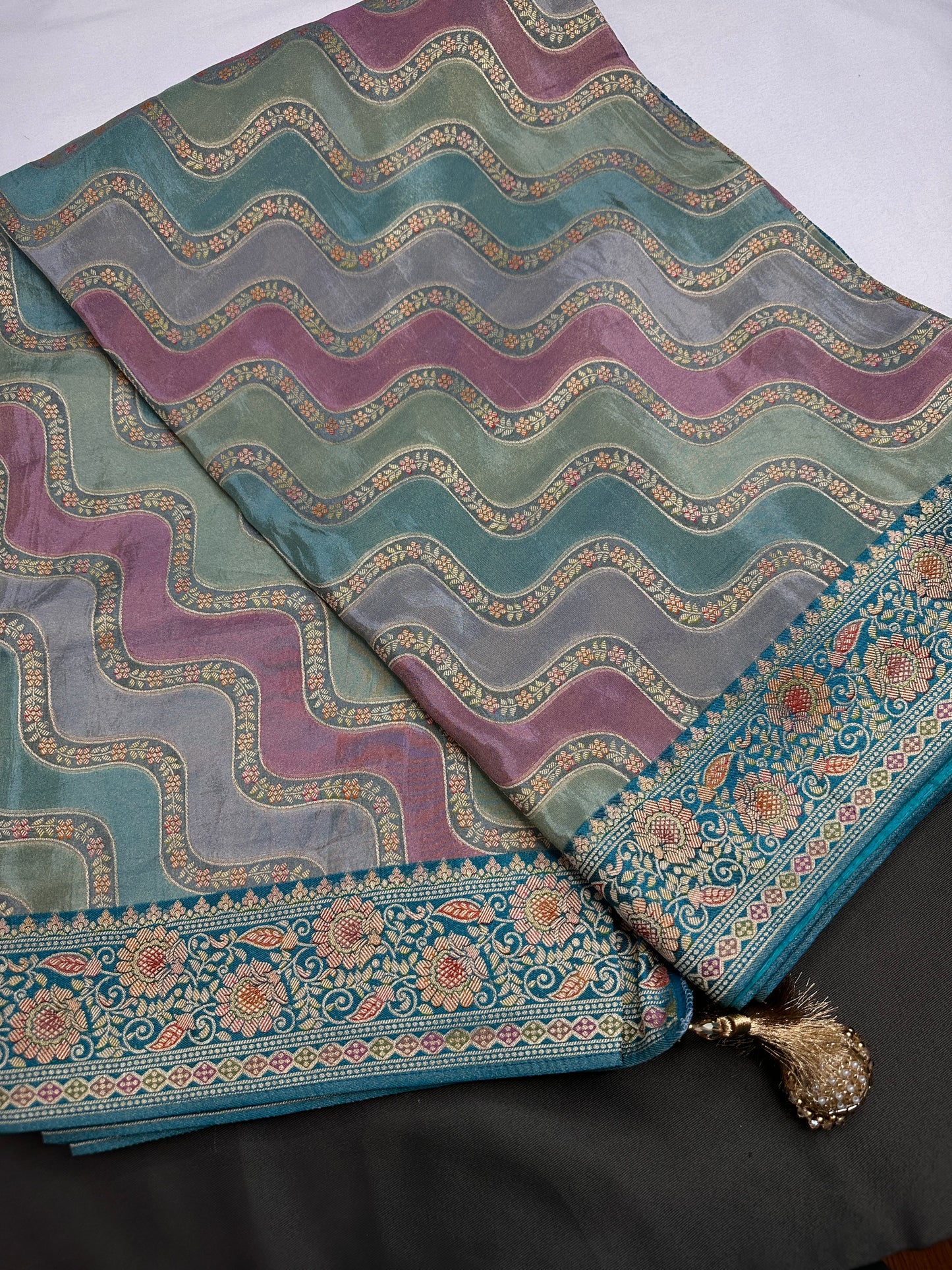 Pashmina Weaving Banarsi Silk Saree - 