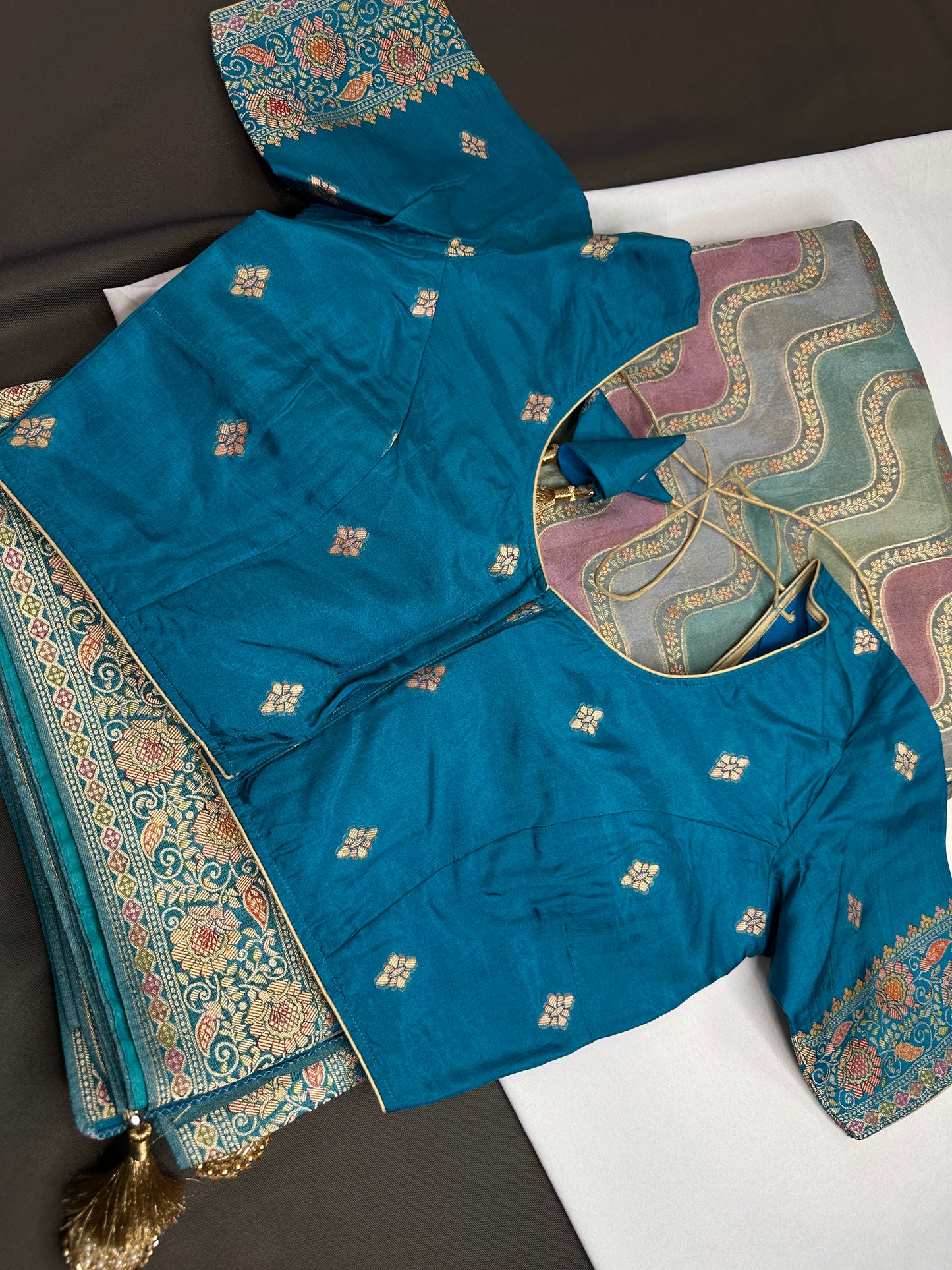 Pashmina Weaving Banarsi Silk Saree - 