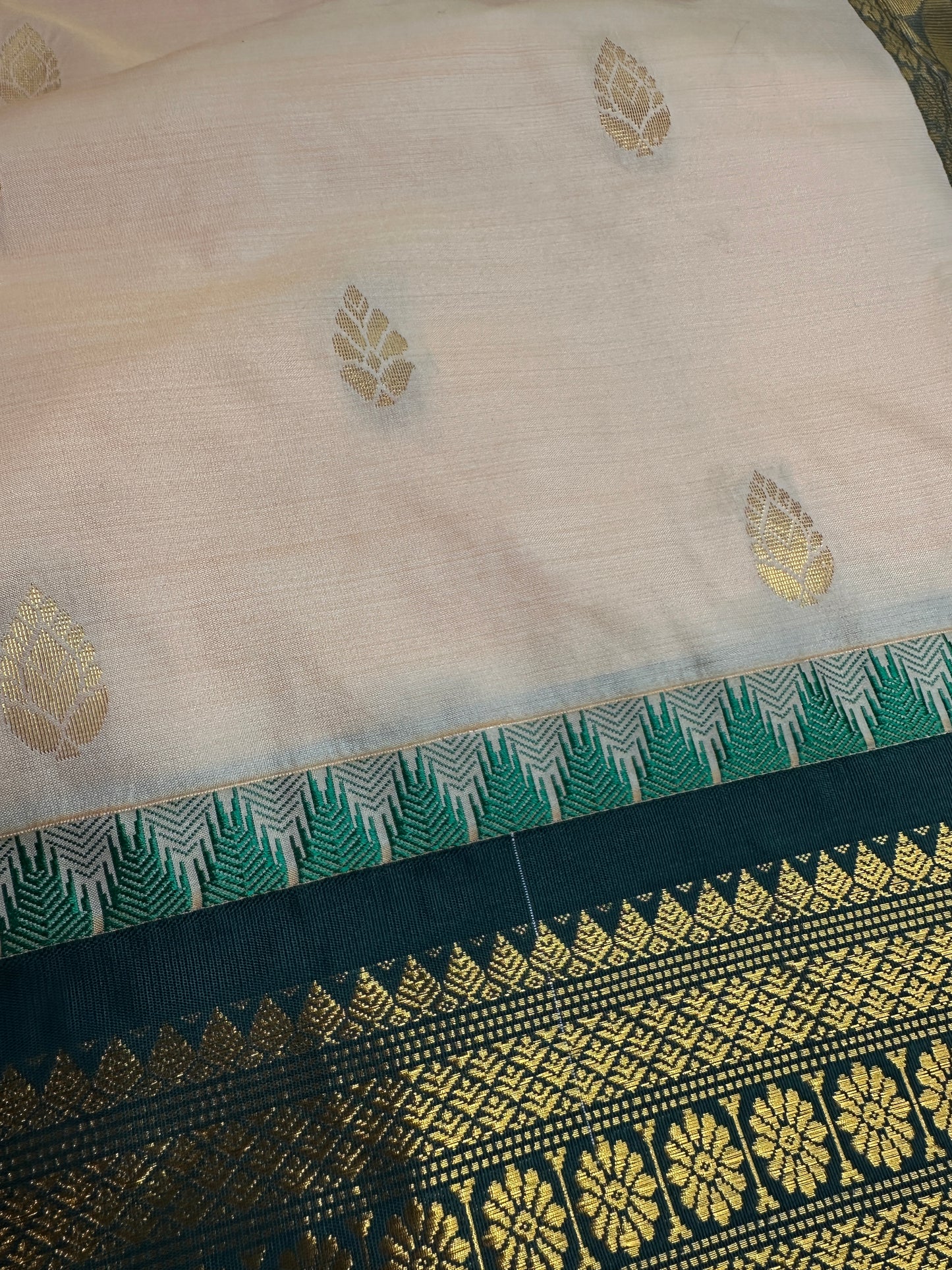 Gadwal Semi Silk Cream Green Small Border Saree - 