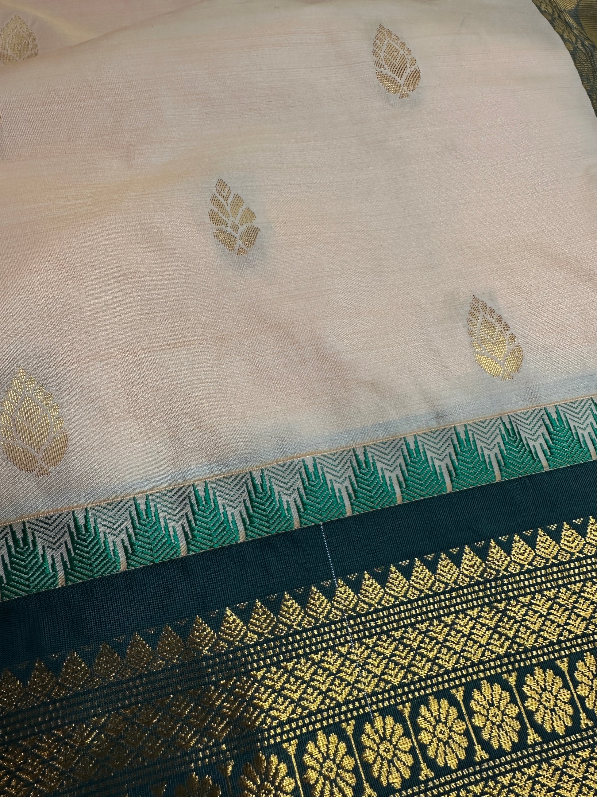 Gadwal Semi Silk Cream Green Small Border Saree - 