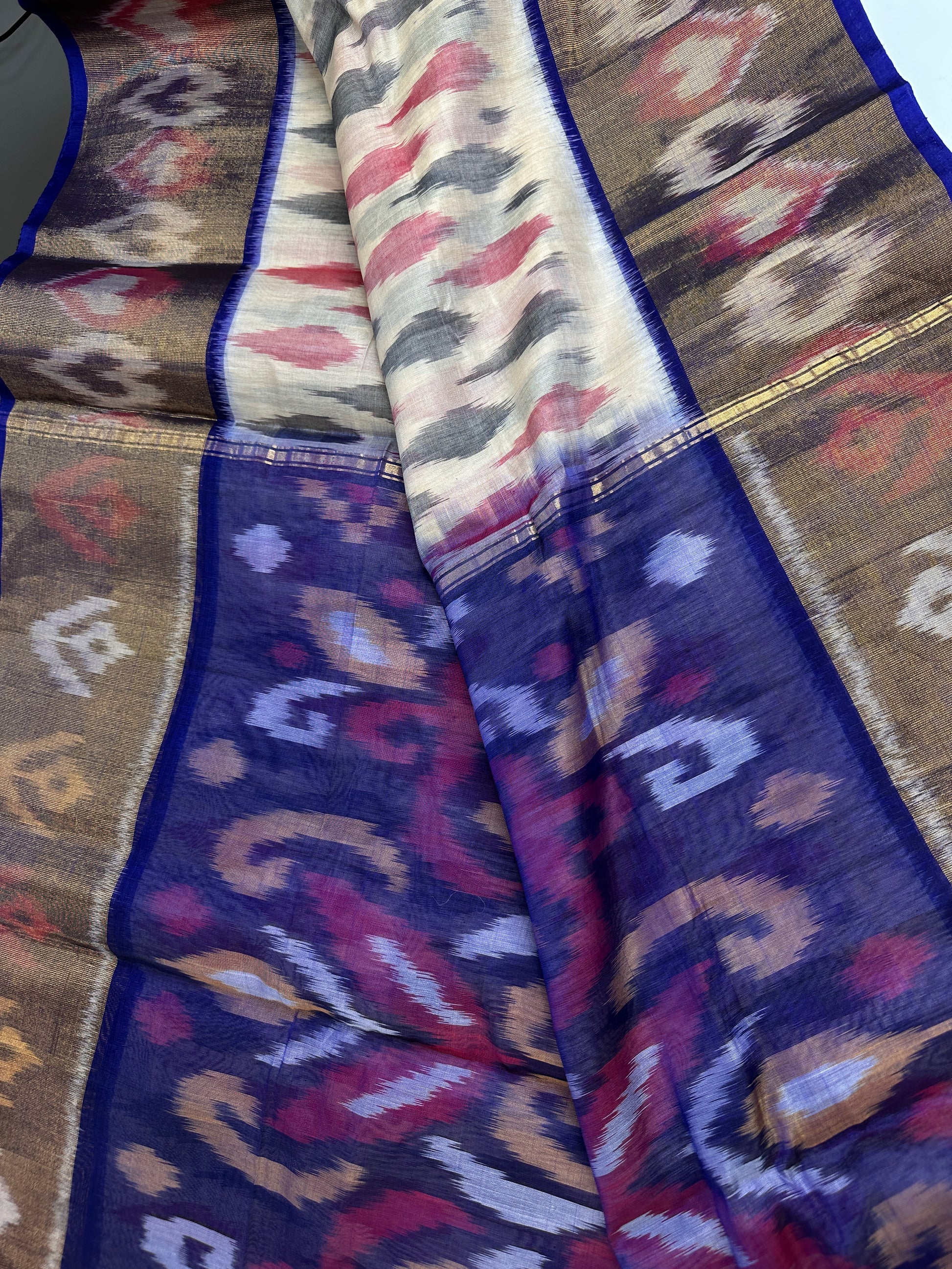 Pure Cotton Silk Pochampally Beige Blue Ikkat Saree - 