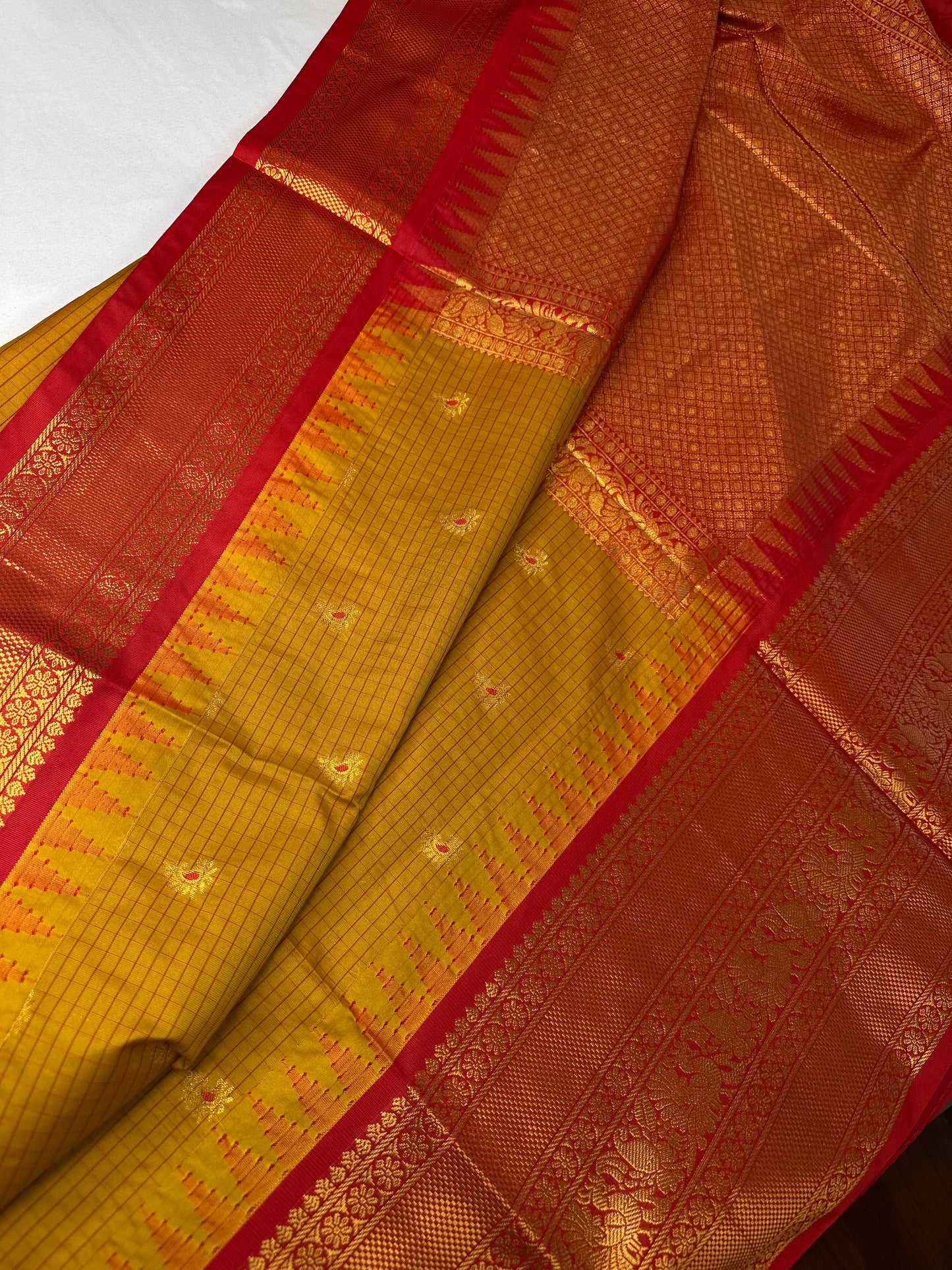 Semi Gadwal Mustard Red Saree - 