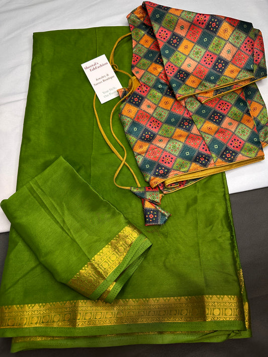 Mysore Crepe Green Semi Silk with 2 Blouses - 