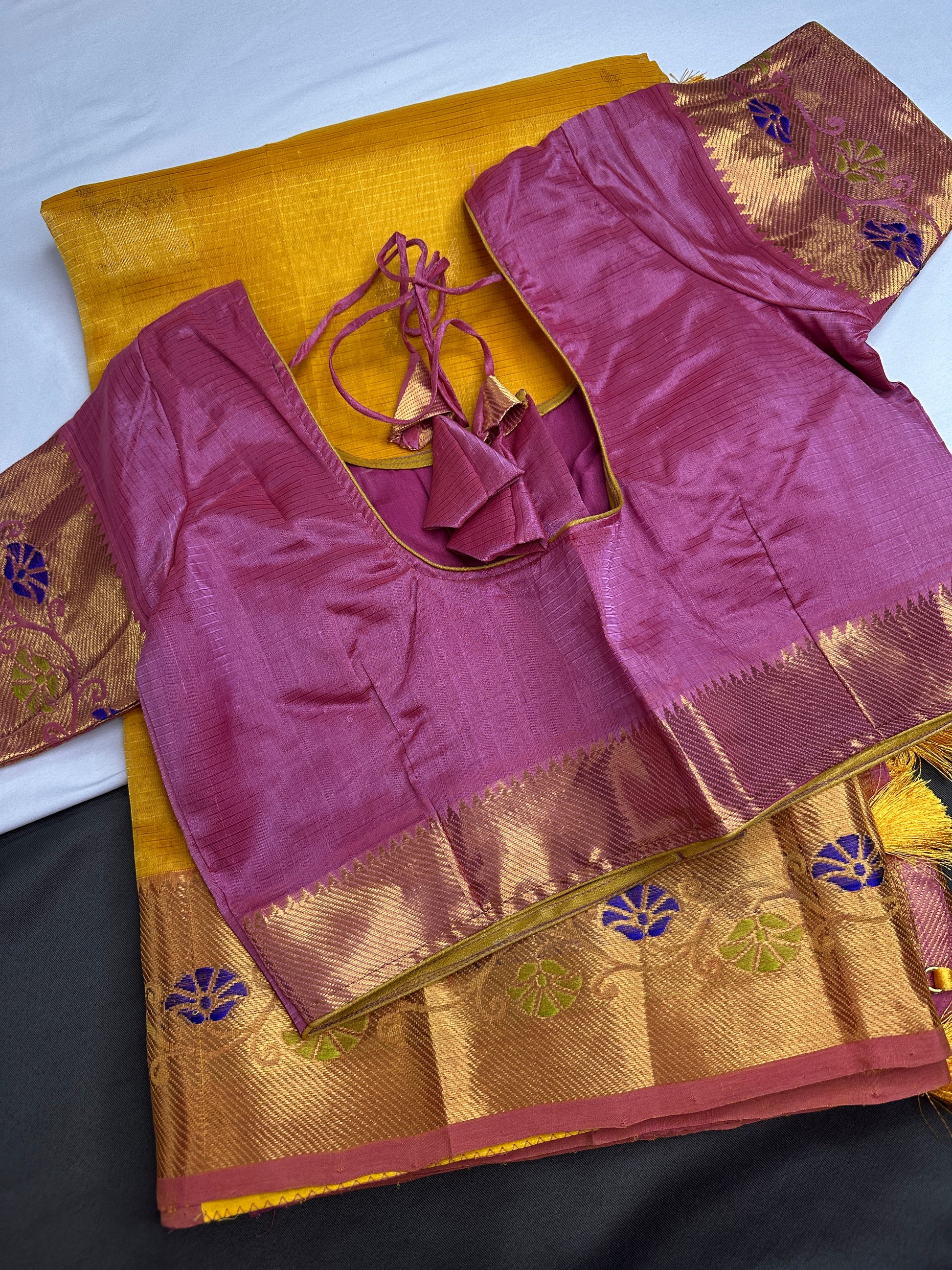Pure Venkatgiri Handloom Yellow Pink Silk Saree - 