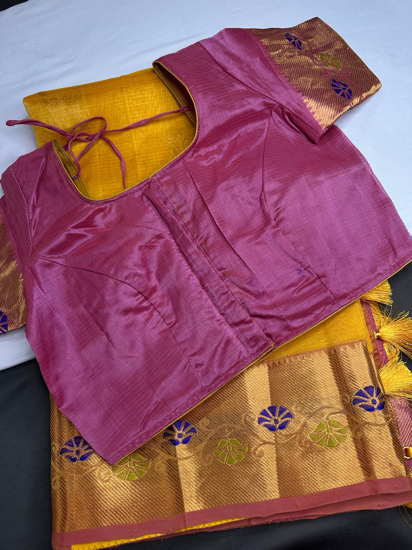 Pure Venkatgiri Handloom Yellow Pink Silk Saree - 