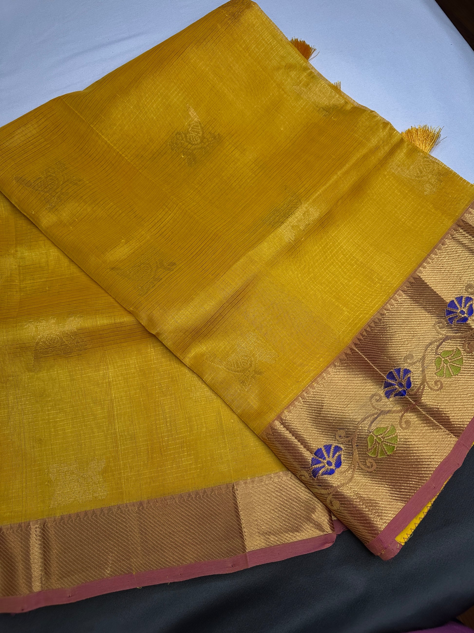 Pure Venkatgiri Handloom Yellow Pink Silk Saree - 