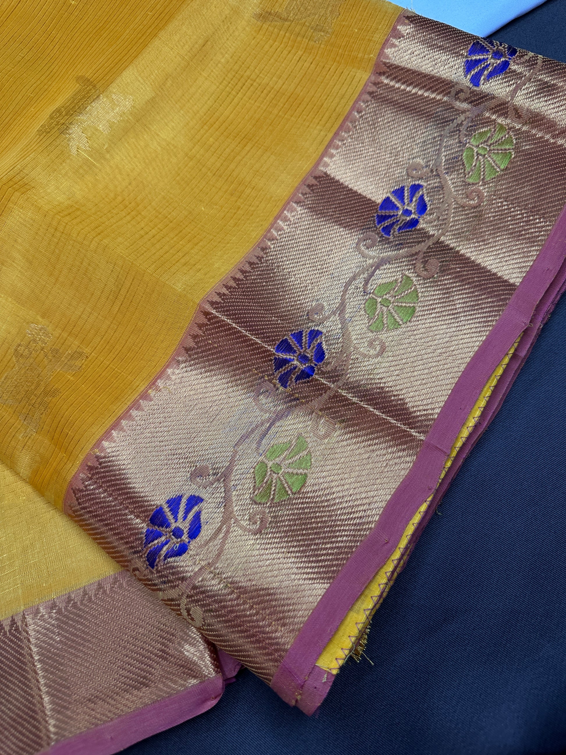 Pure Venkatgiri Handloom Yellow Pink Silk Saree - 