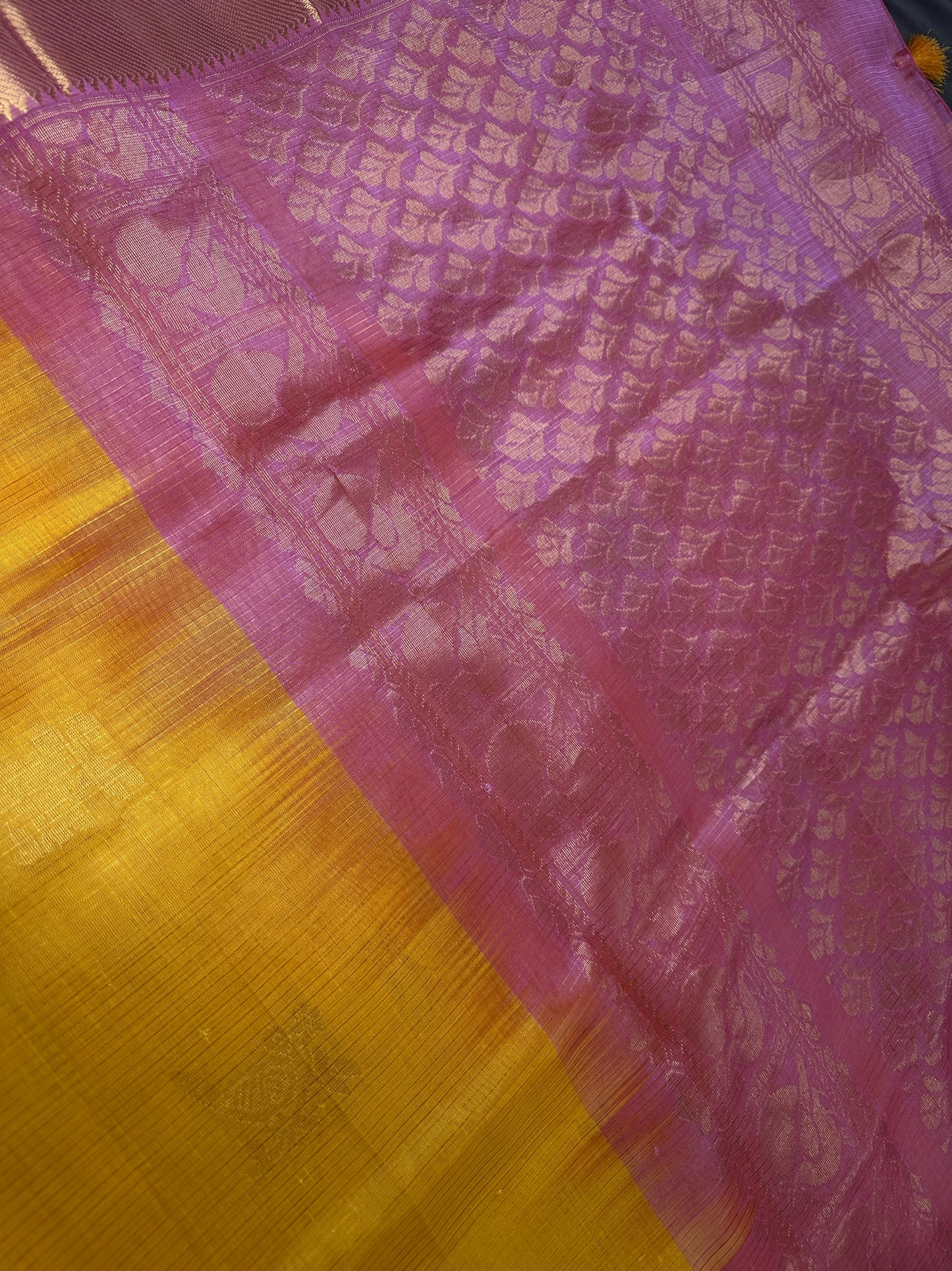 Pure Venkatgiri Handloom Yellow Pink Silk Saree - 
