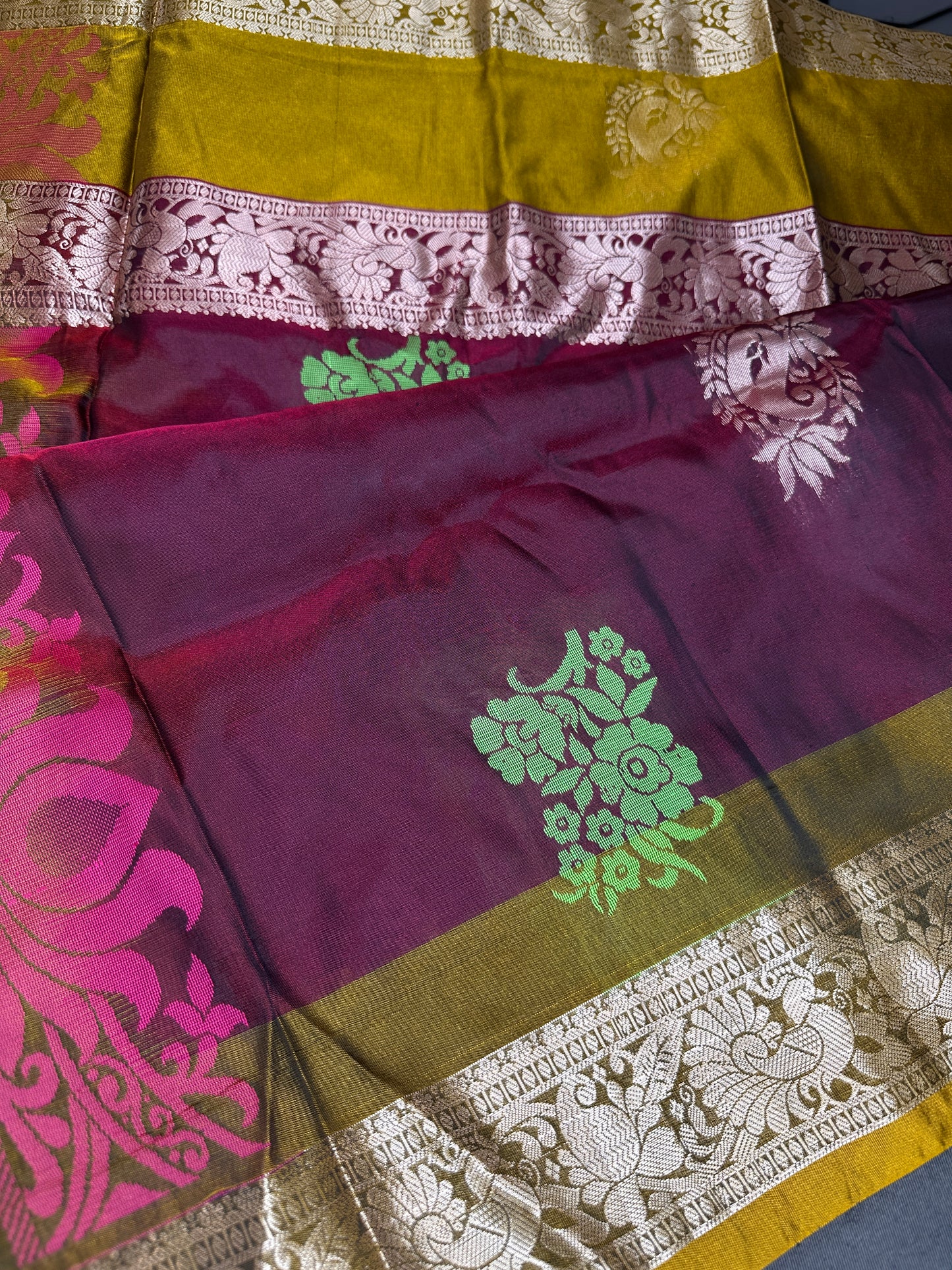Gap Border Mangalgiri Semi Maroon Green Sillk Saree - 