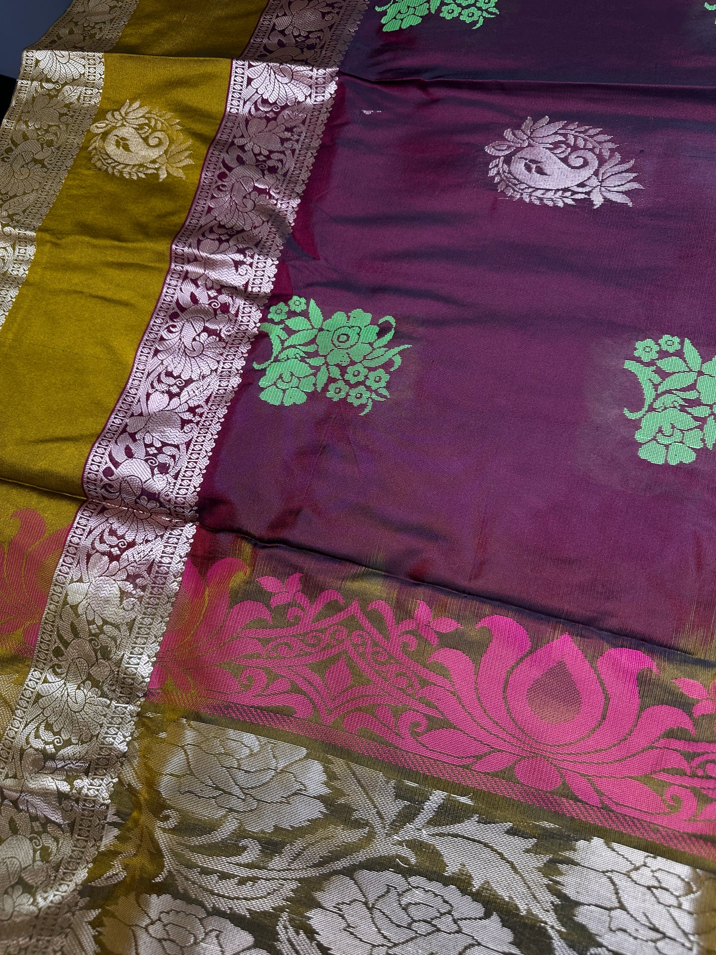 Gap Border Mangalgiri Semi Maroon Green Sillk Saree - 