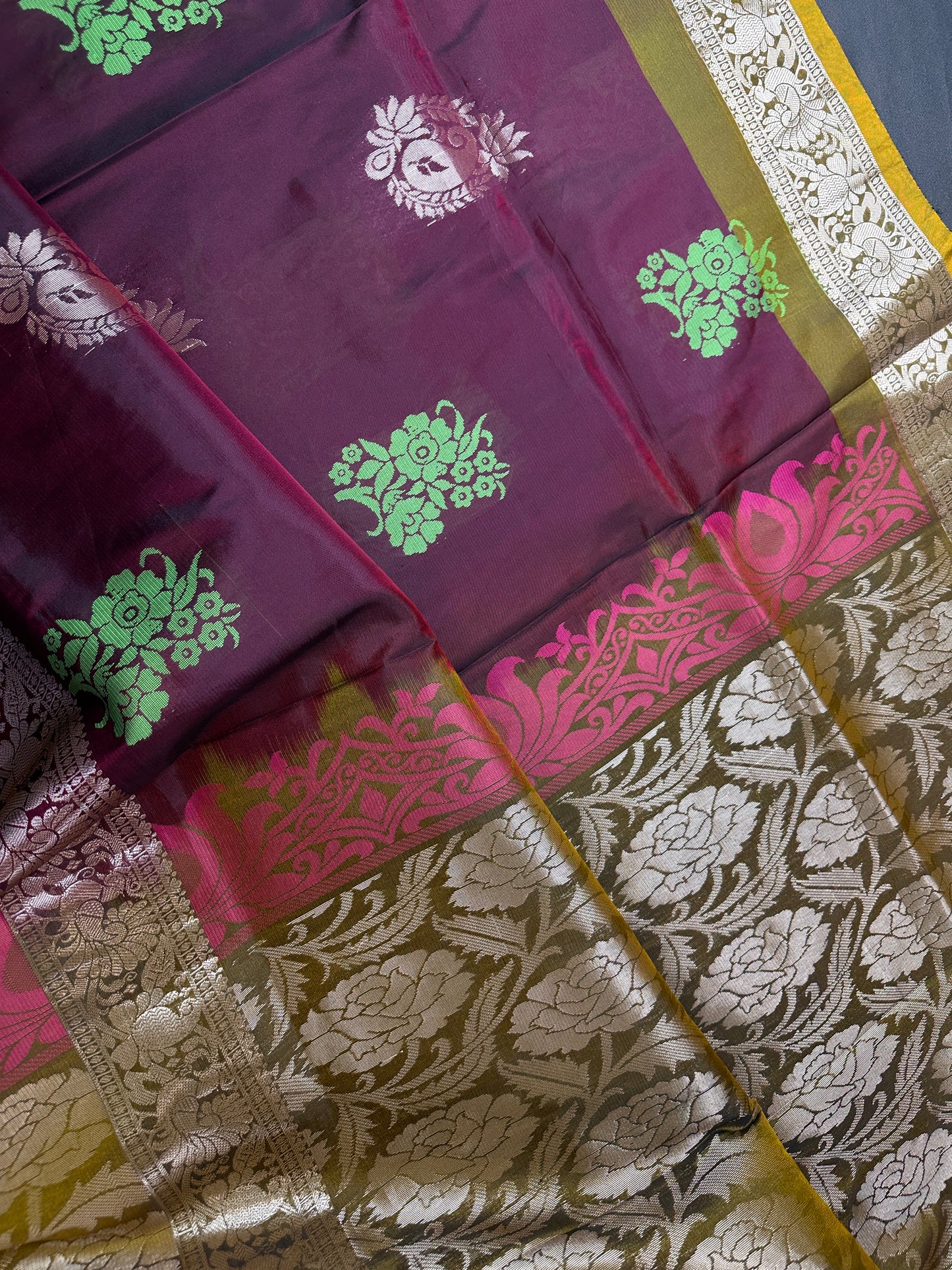 Gap Border Mangalgiri Semi Maroon Green Sillk Saree - 