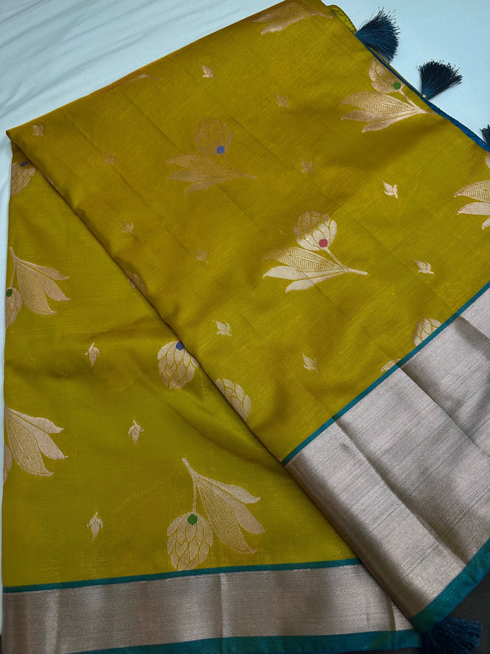 Semi Kanchi Pattu Green Silk Saree - 
