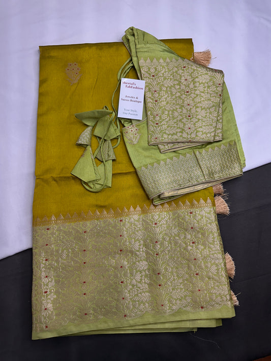Green Raw Mango Light Weight Silk Saree - 