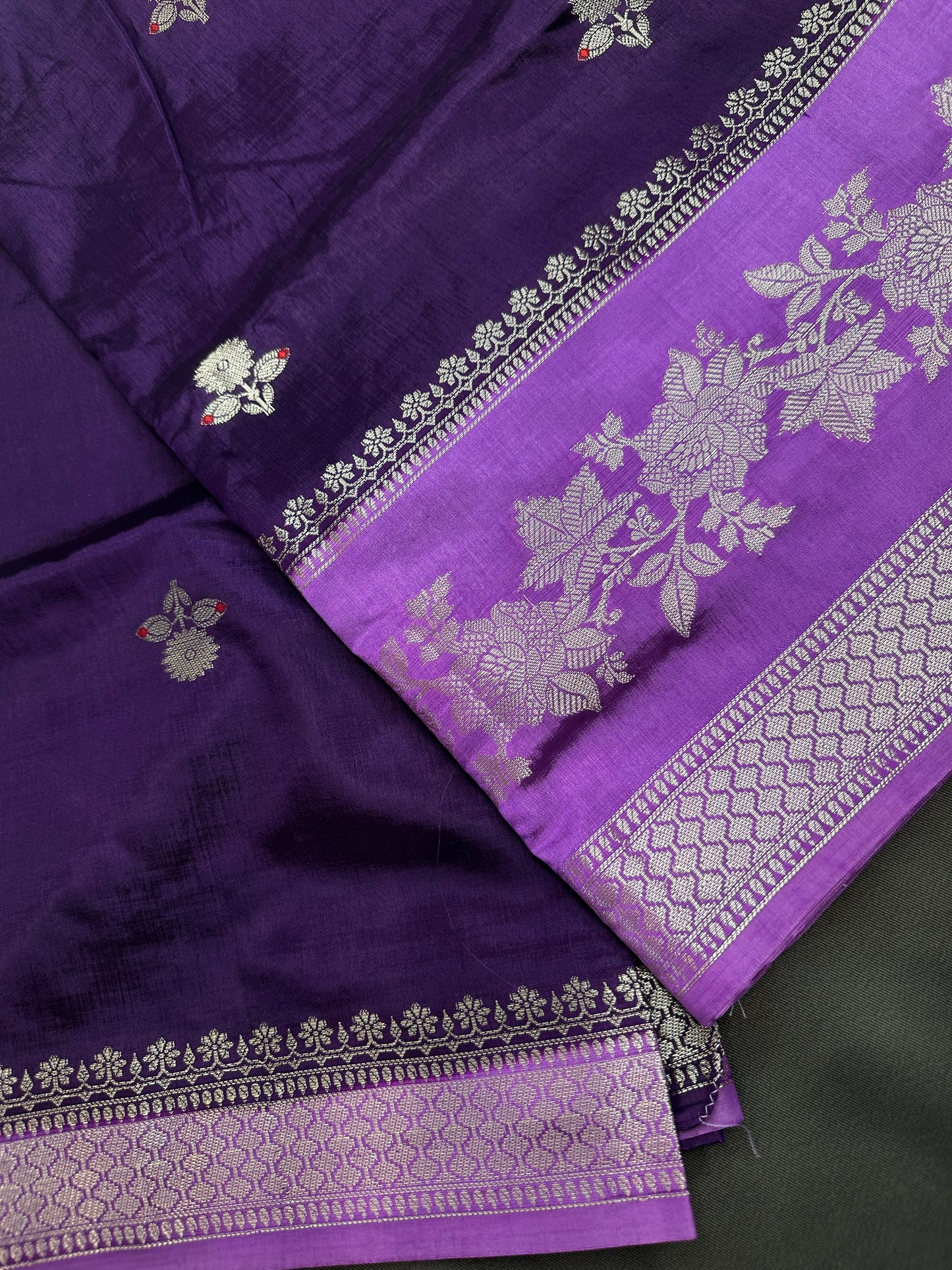 Purple Raw Mango Light Weight Silk Saree - 
