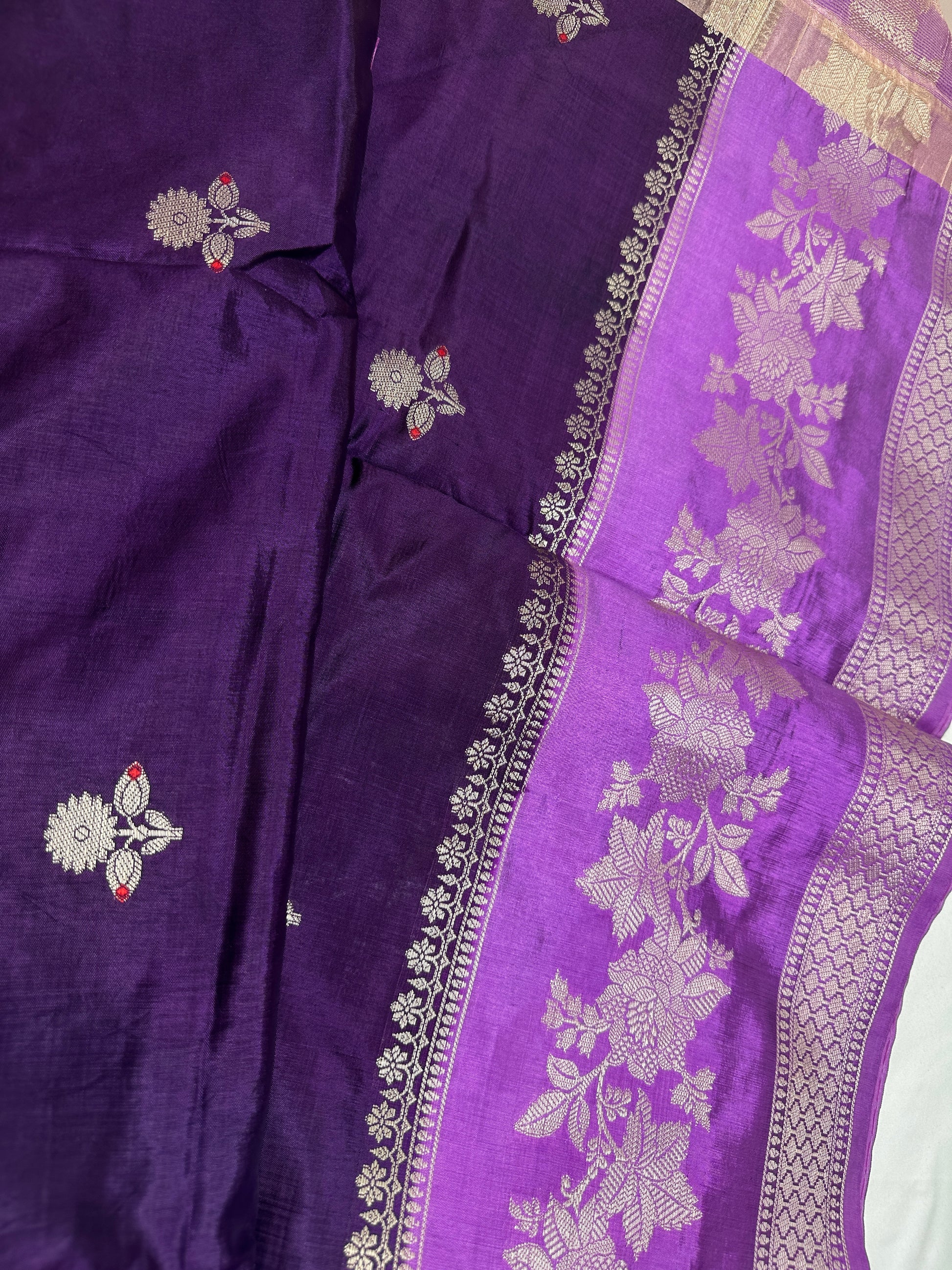 Purple Raw Mango Light Weight Silk Saree - 