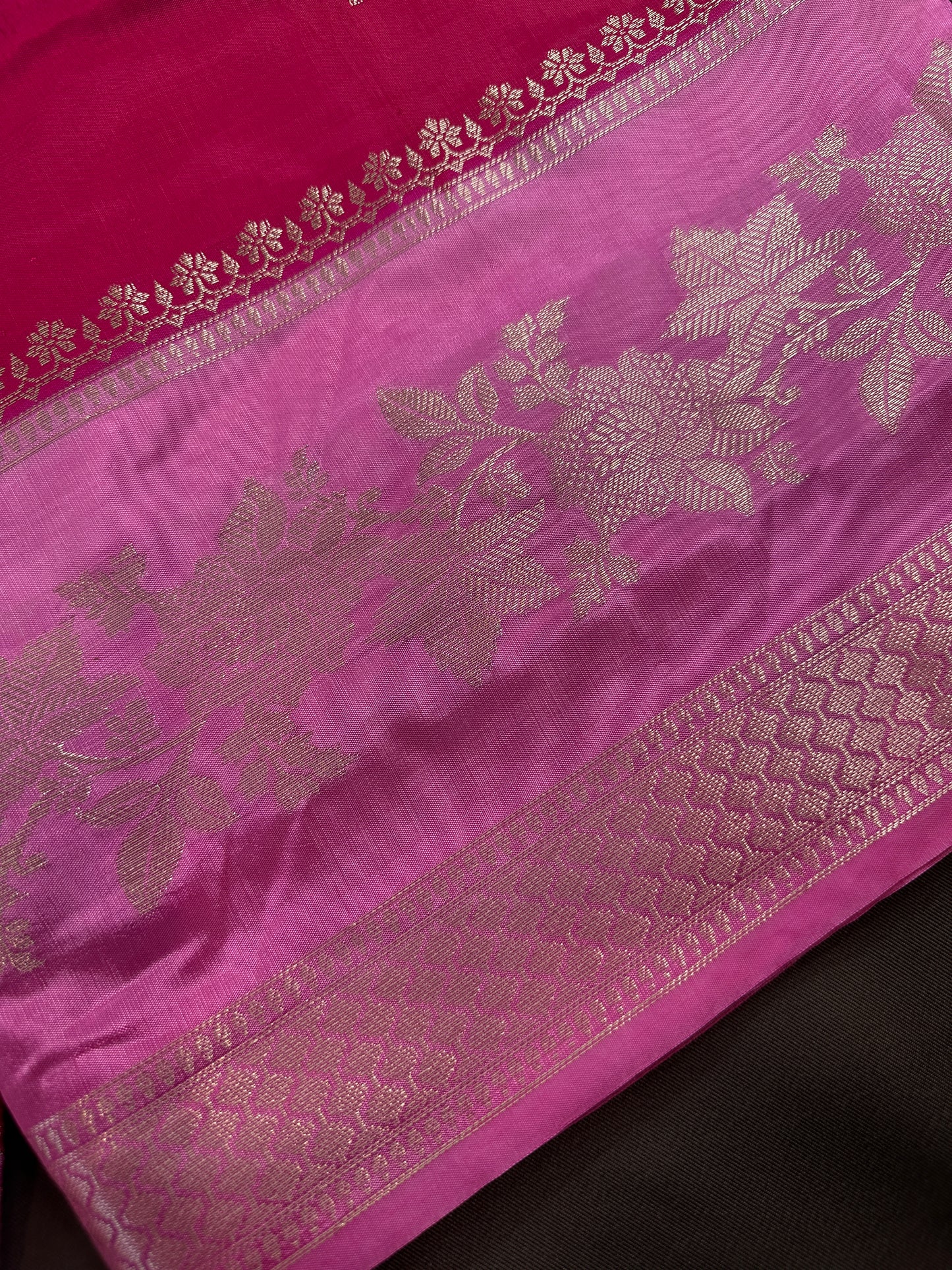 Pink Raw Mango Light Weight Silk Saree - 