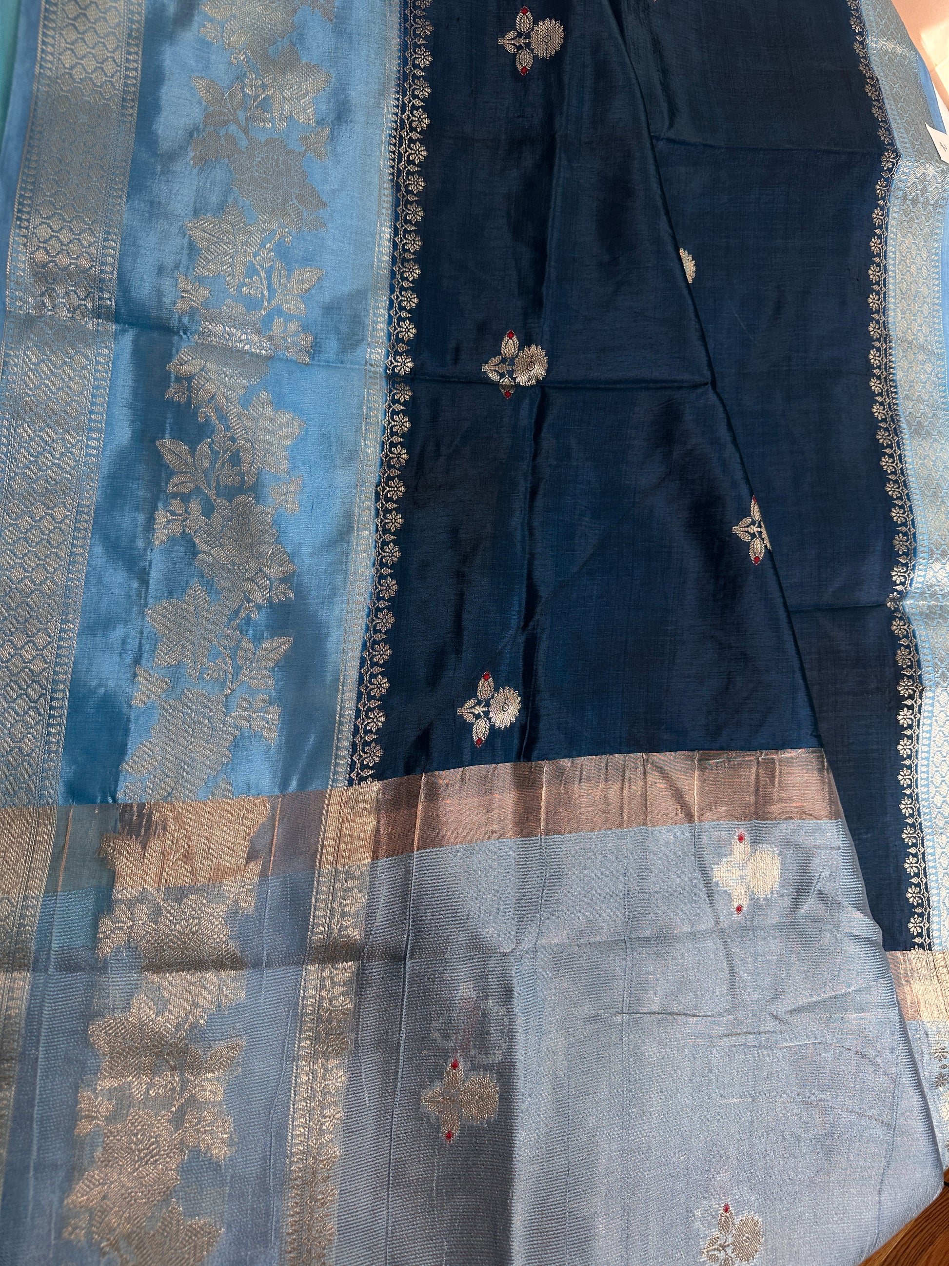 Teal Blue Raw Mango Light Weight Silk Saree - 