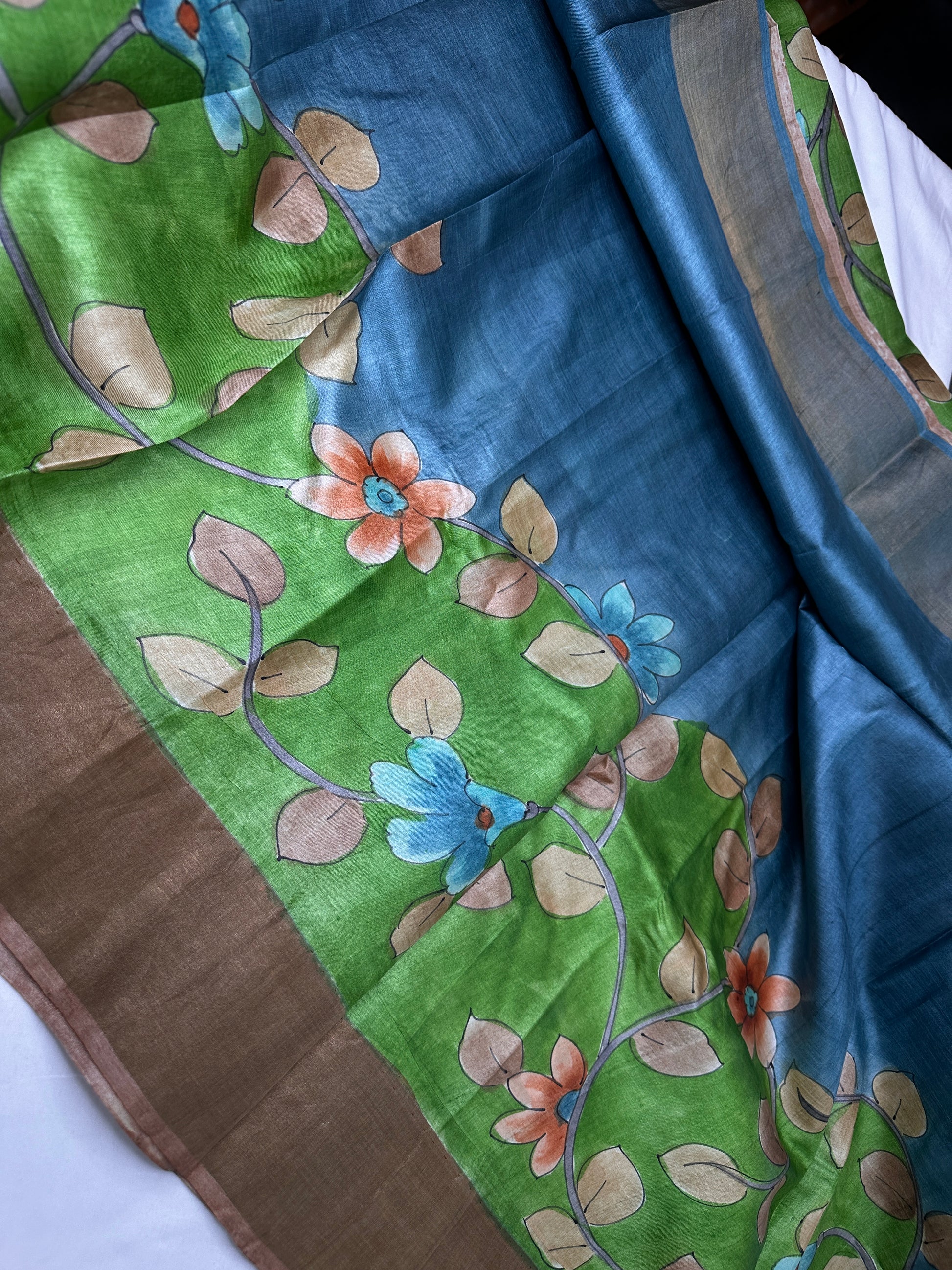 Pure Tussar Floral Printed Light Weight Saree - 