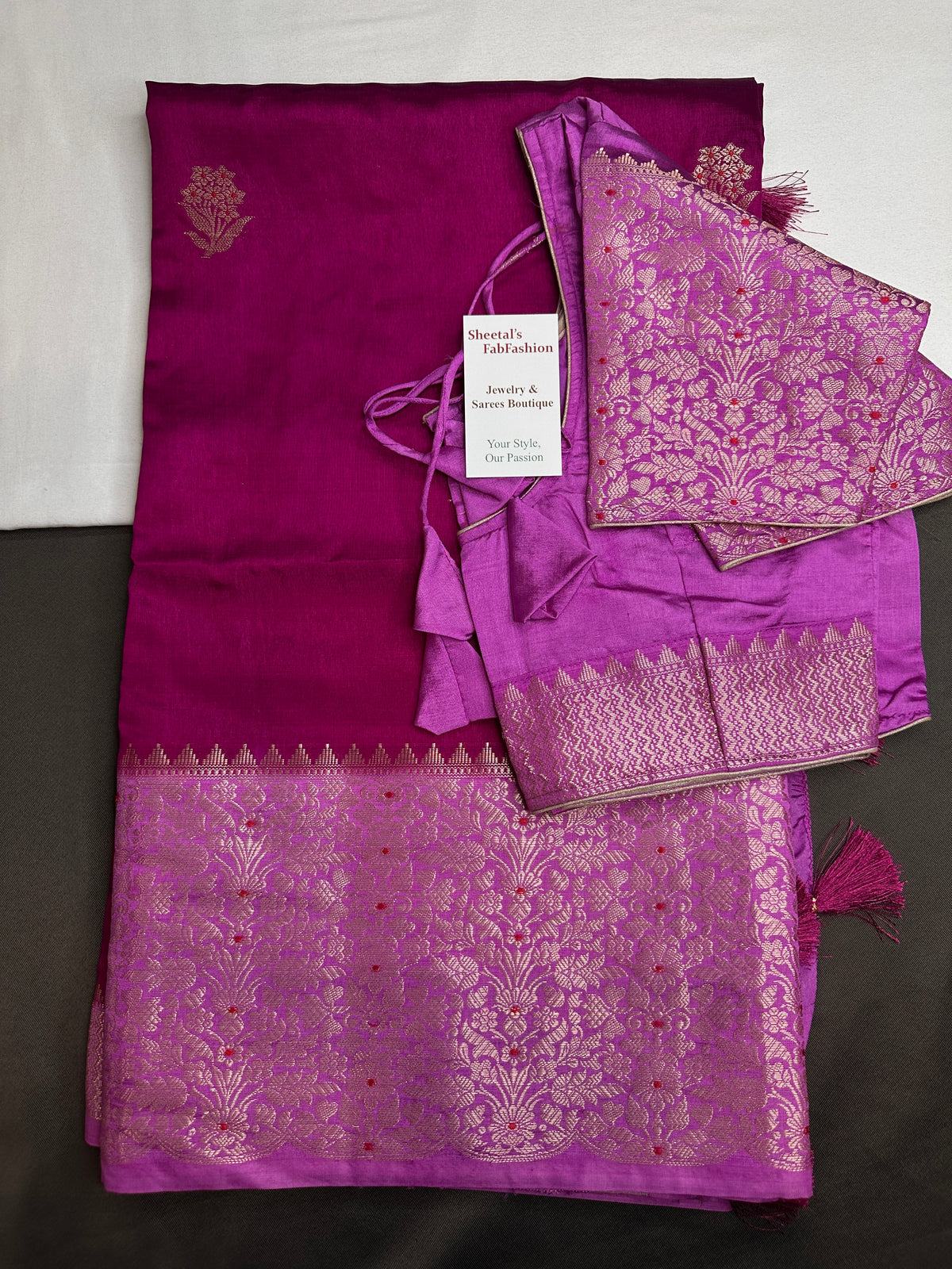 Magenta Pink Raw Mango Light Weight Silk Saree - 