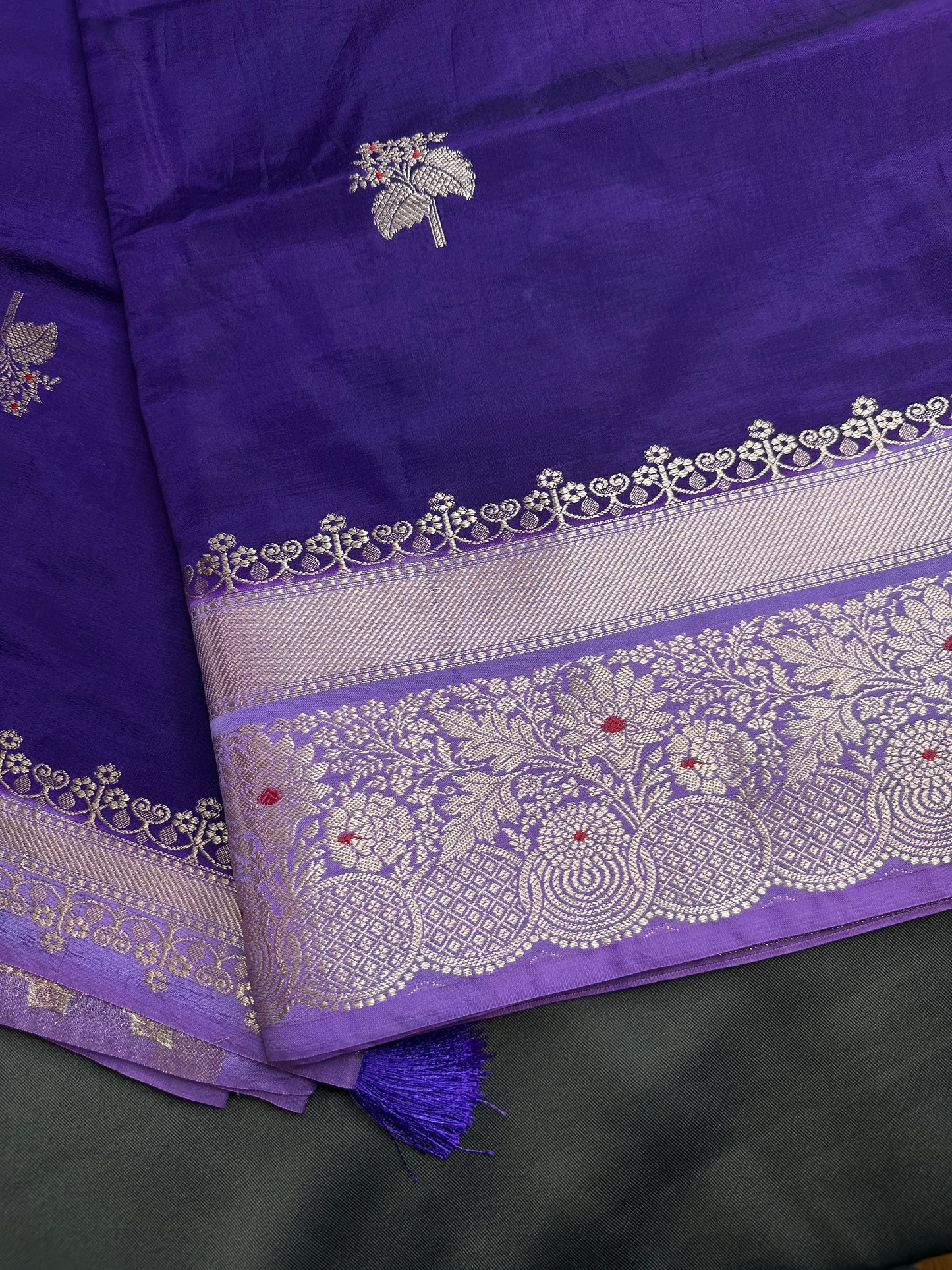 Purple Raw Mango Light Weight Silk Saree - 