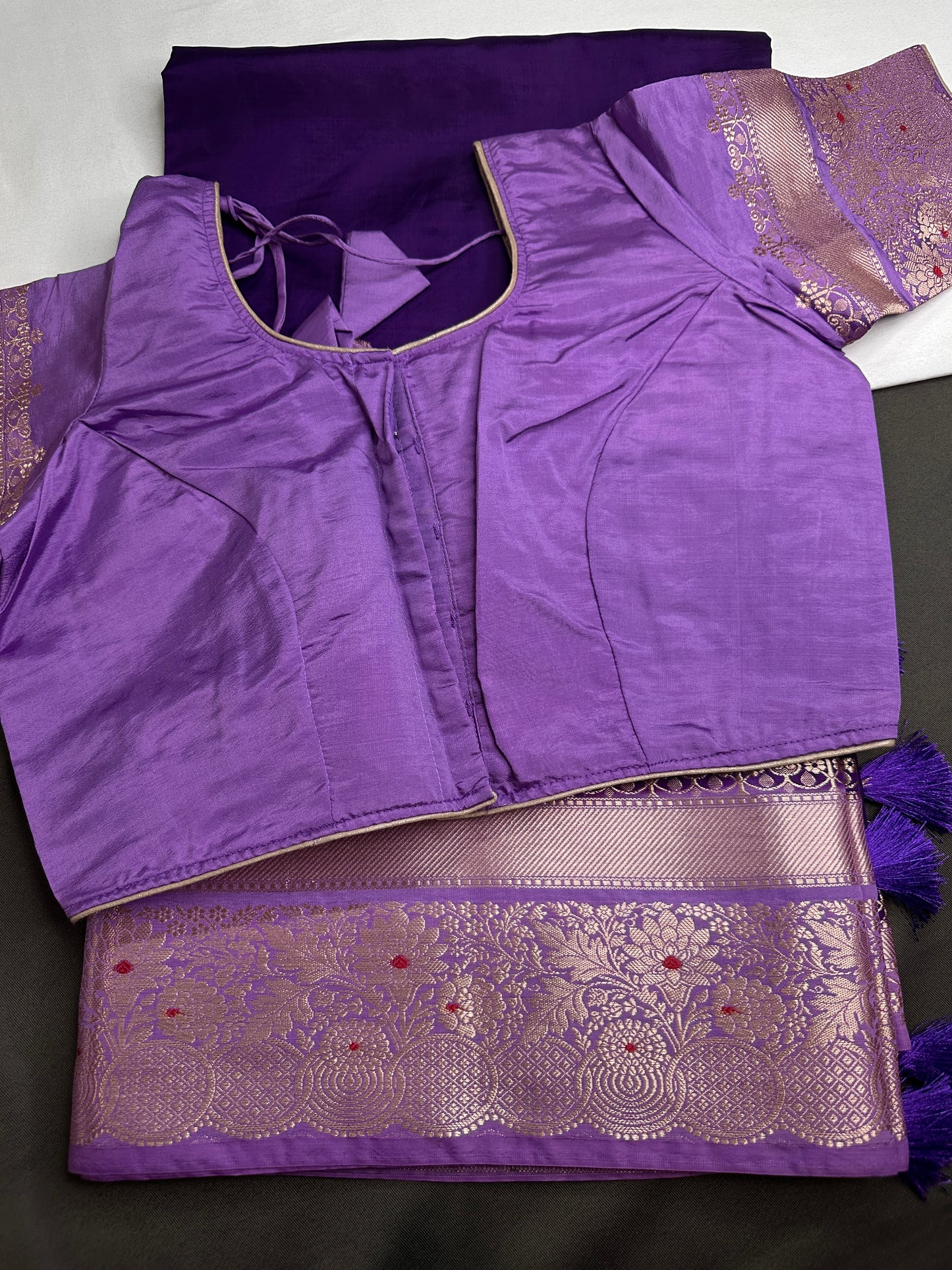 Purple Raw Mango Light Weight Silk Saree - 