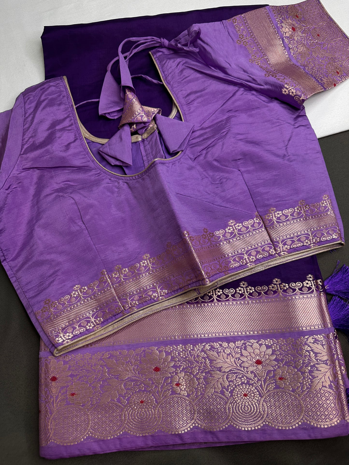 Purple Raw Mango Light Weight Silk Saree - 