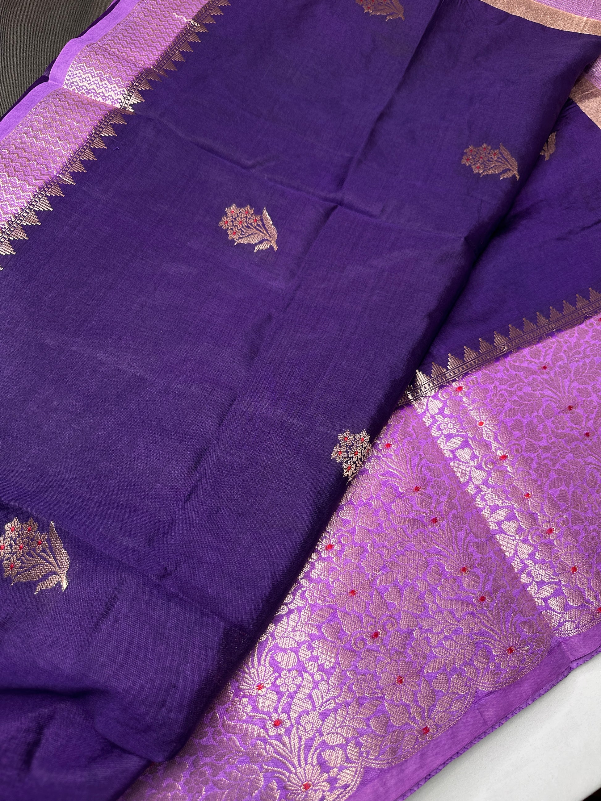 Purple Raw Mango Light Weight Silk Saree - 