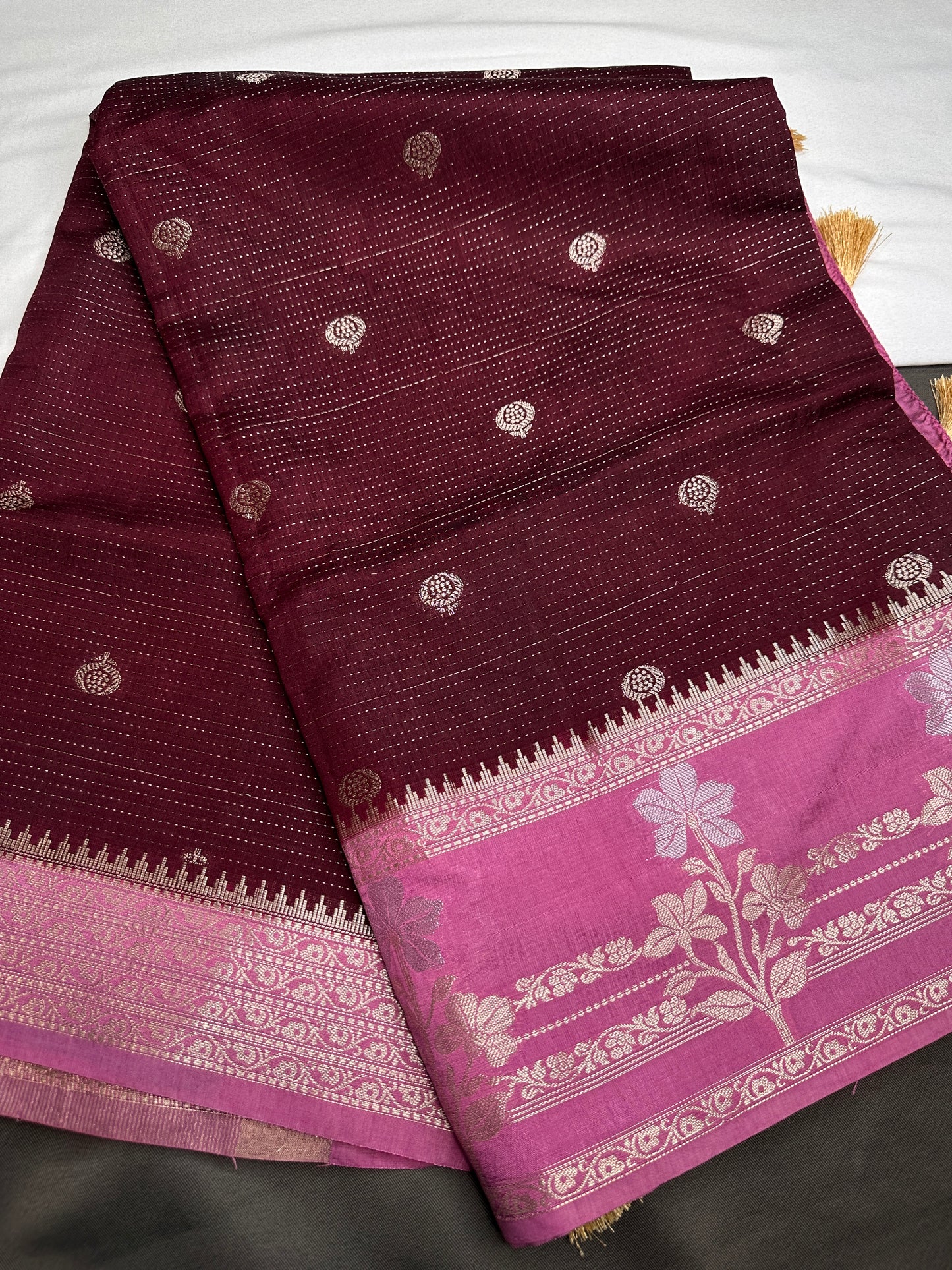Plum Raw Mango Light Weight Silk Saree - 