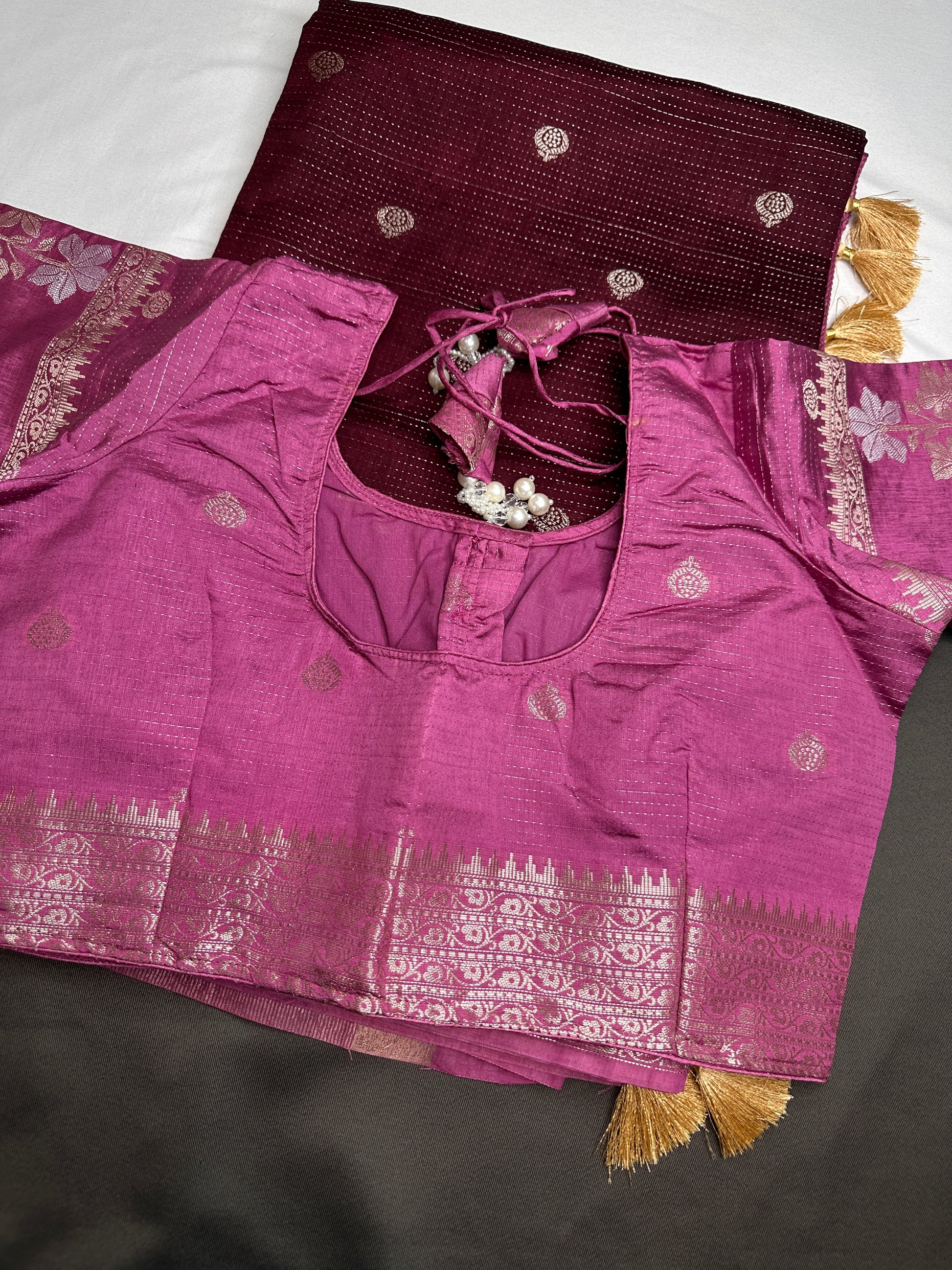 Plum Raw Mango Light Weight Silk Saree - 