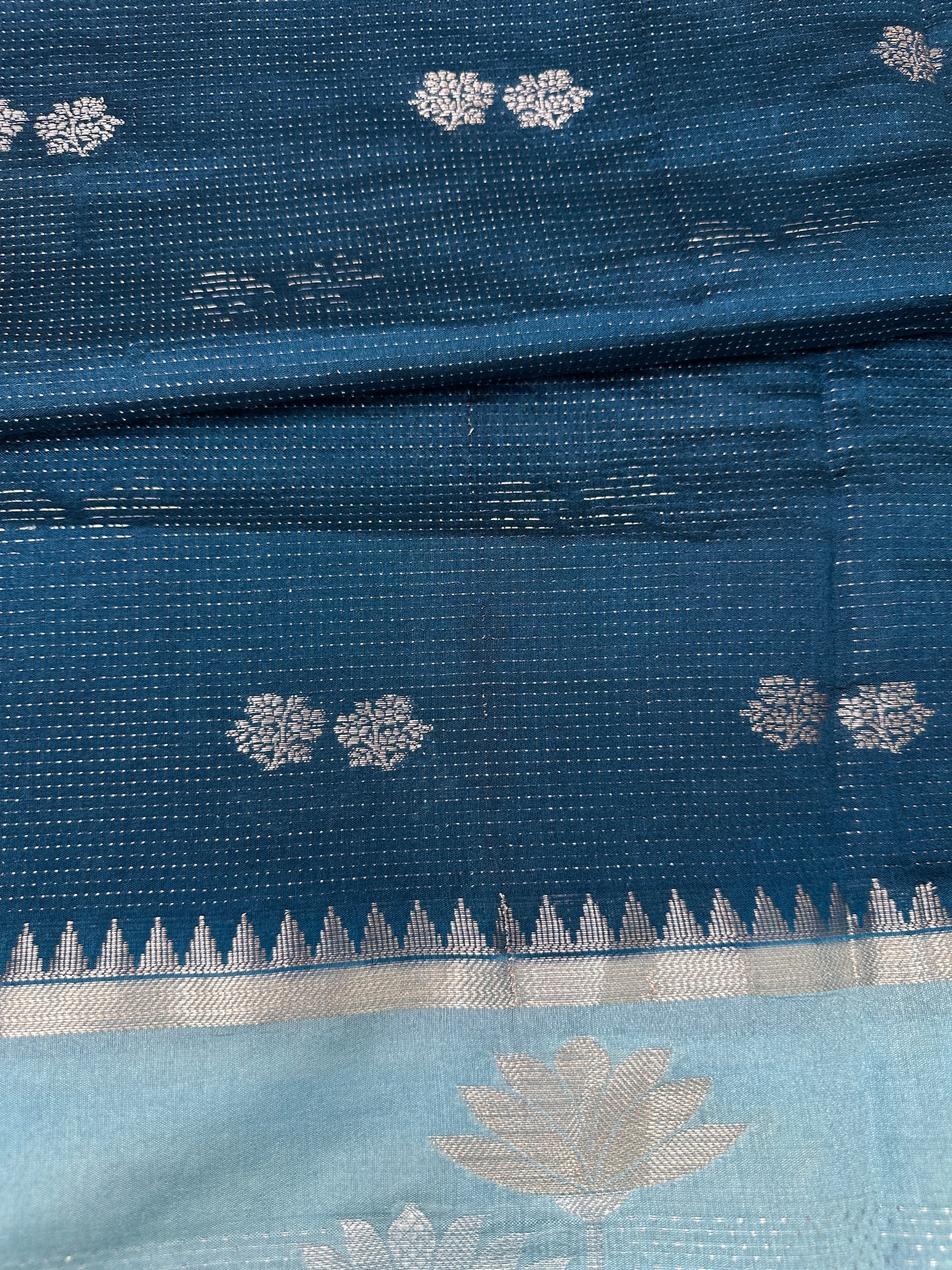 Blue Raw Mango Light Weight Silk Saree - 