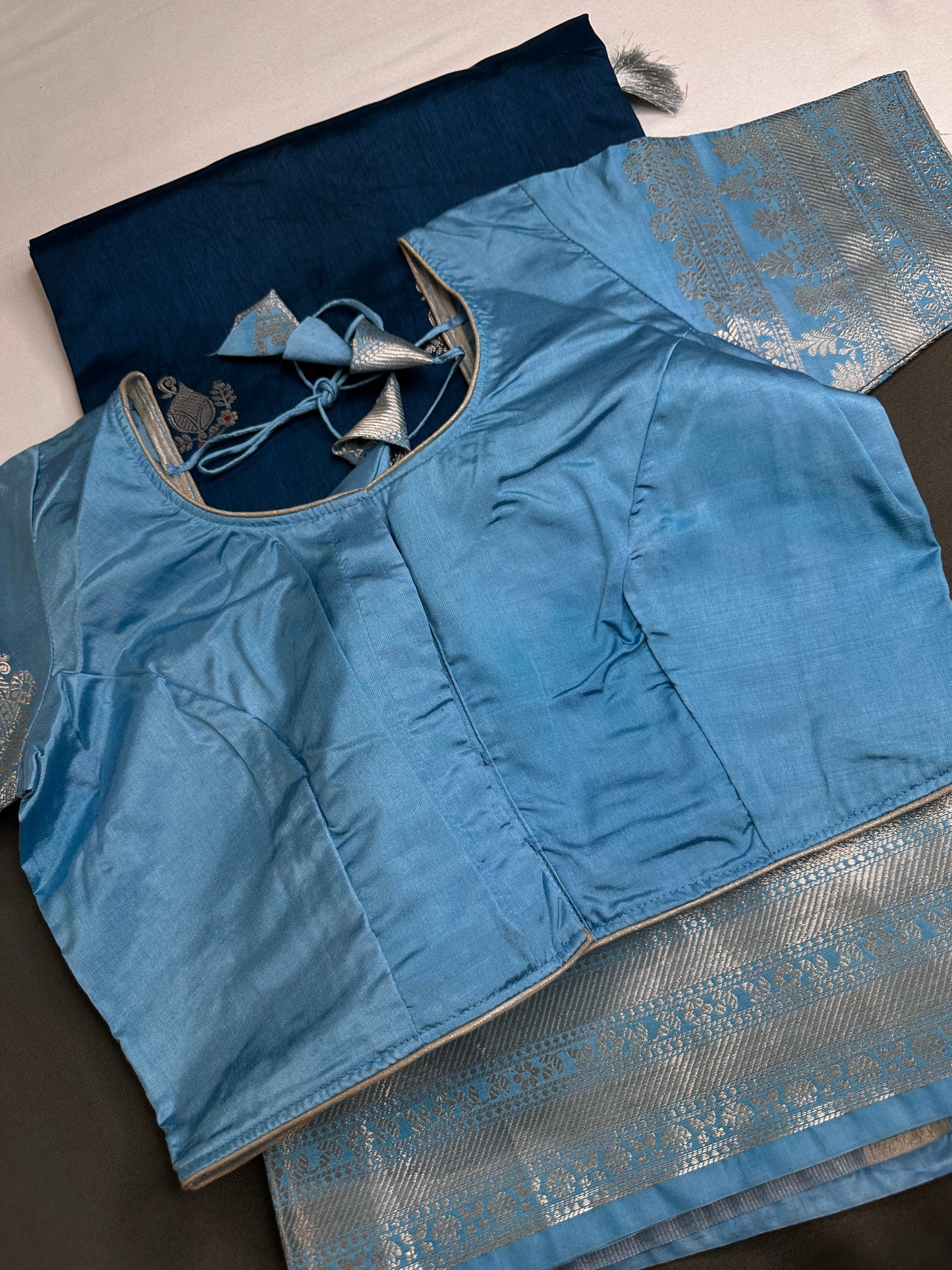 Blue Raw Mango Light Weight Silk Saree - 