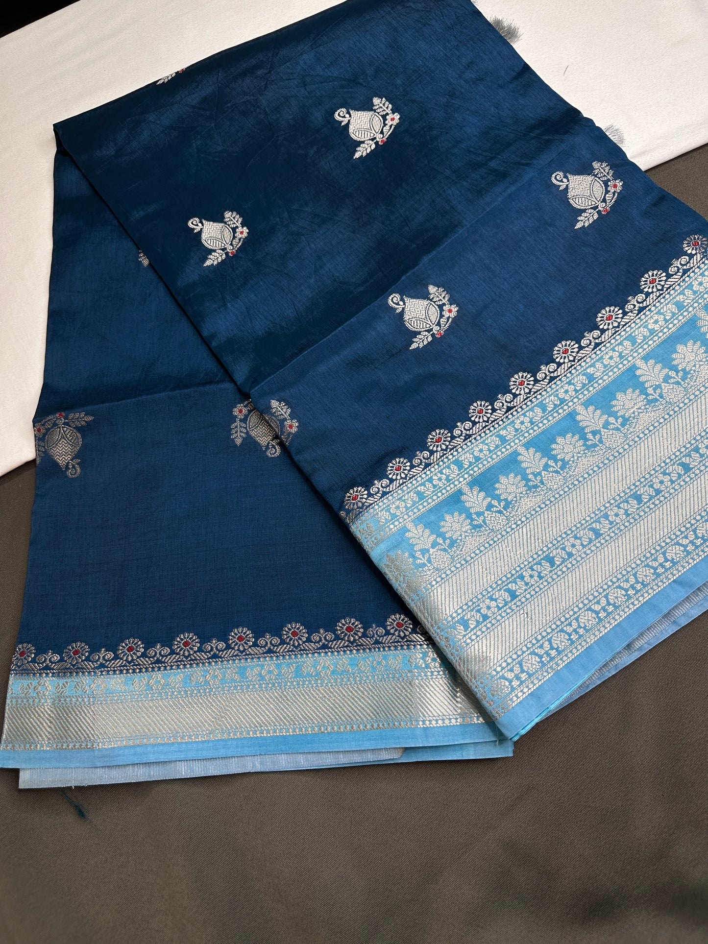 Blue Raw Mango Light Weight Silk Saree - 